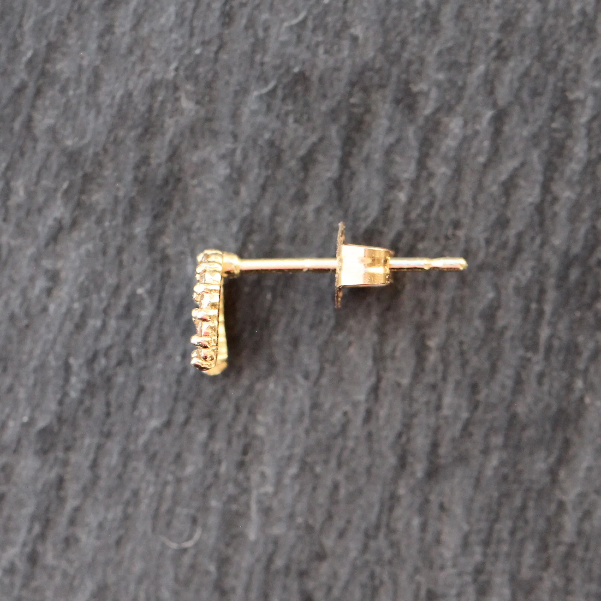 14k Gold   Diamond Single Horseshoe Stud Earring