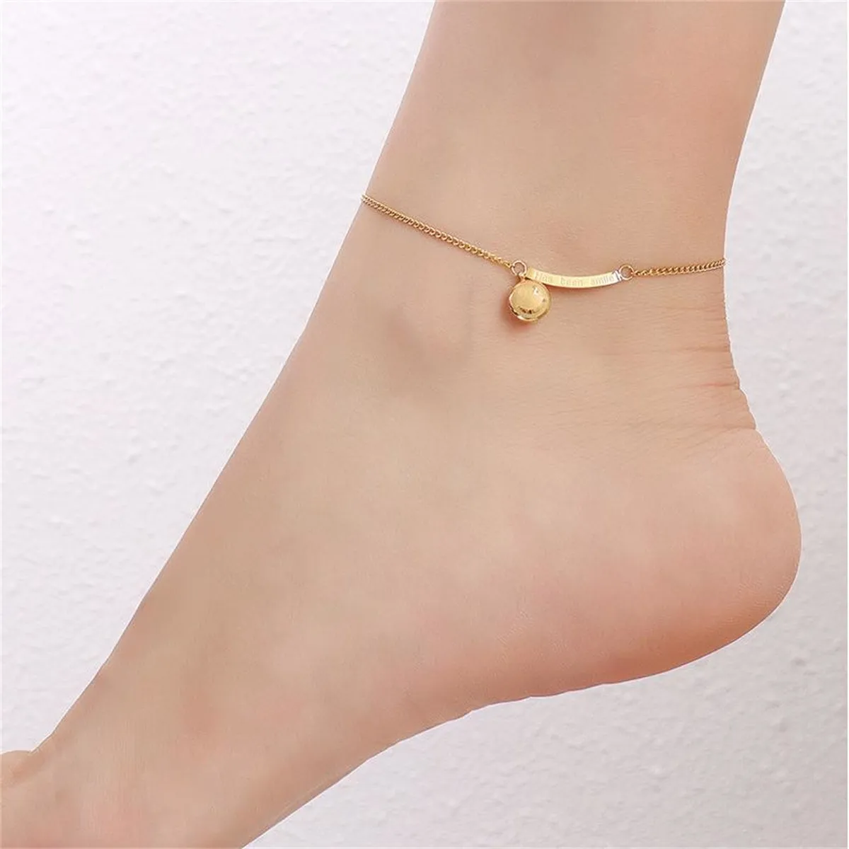 18K Gold-Plated Curved Bar Smiley Charm Anklet