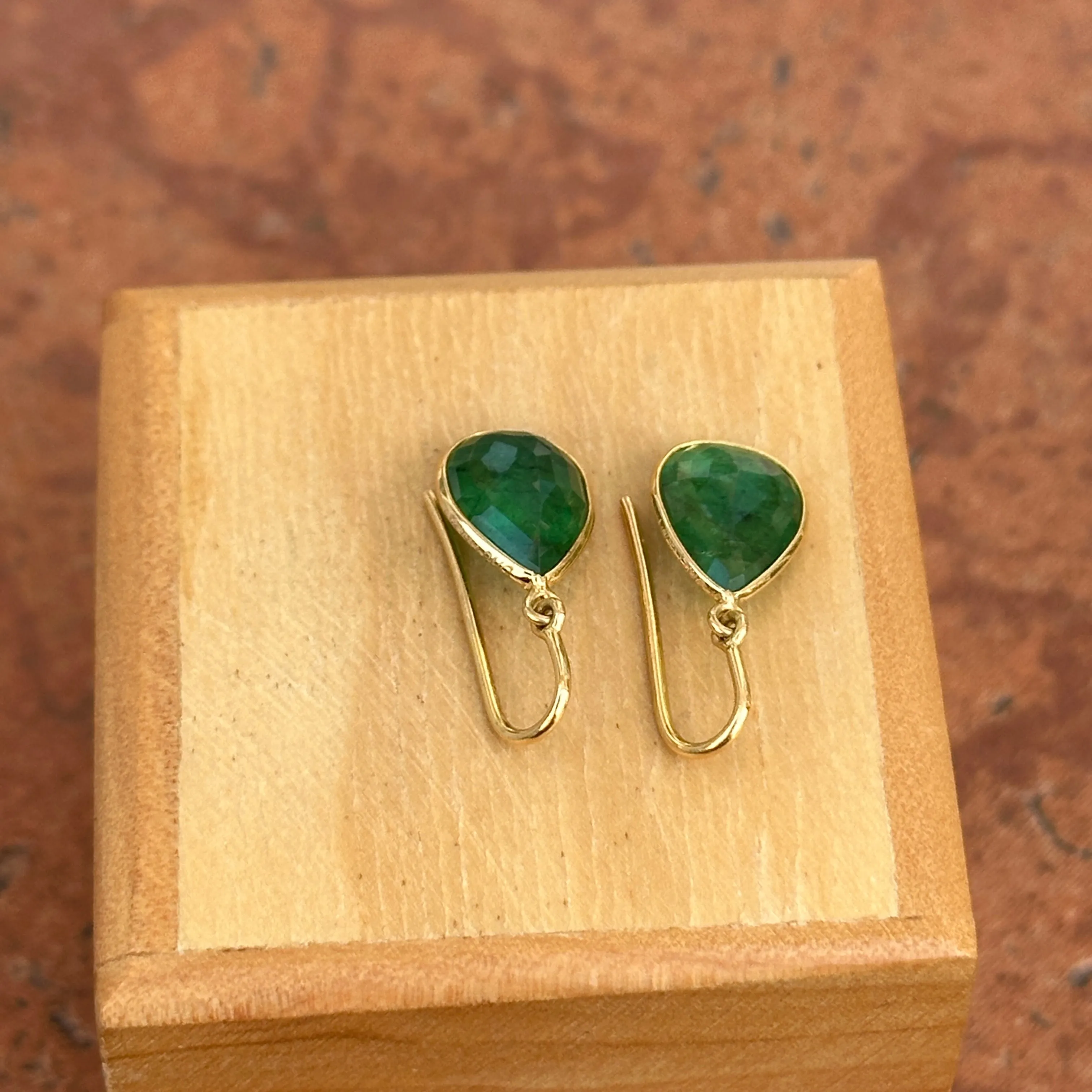 18KT Yellow Gold Bezel Pear Emerald Dangle Earrings