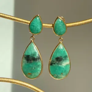 18KT Yellow Gold Cabochon Teardrop Bezel-Set Colombian Emerald Earrings