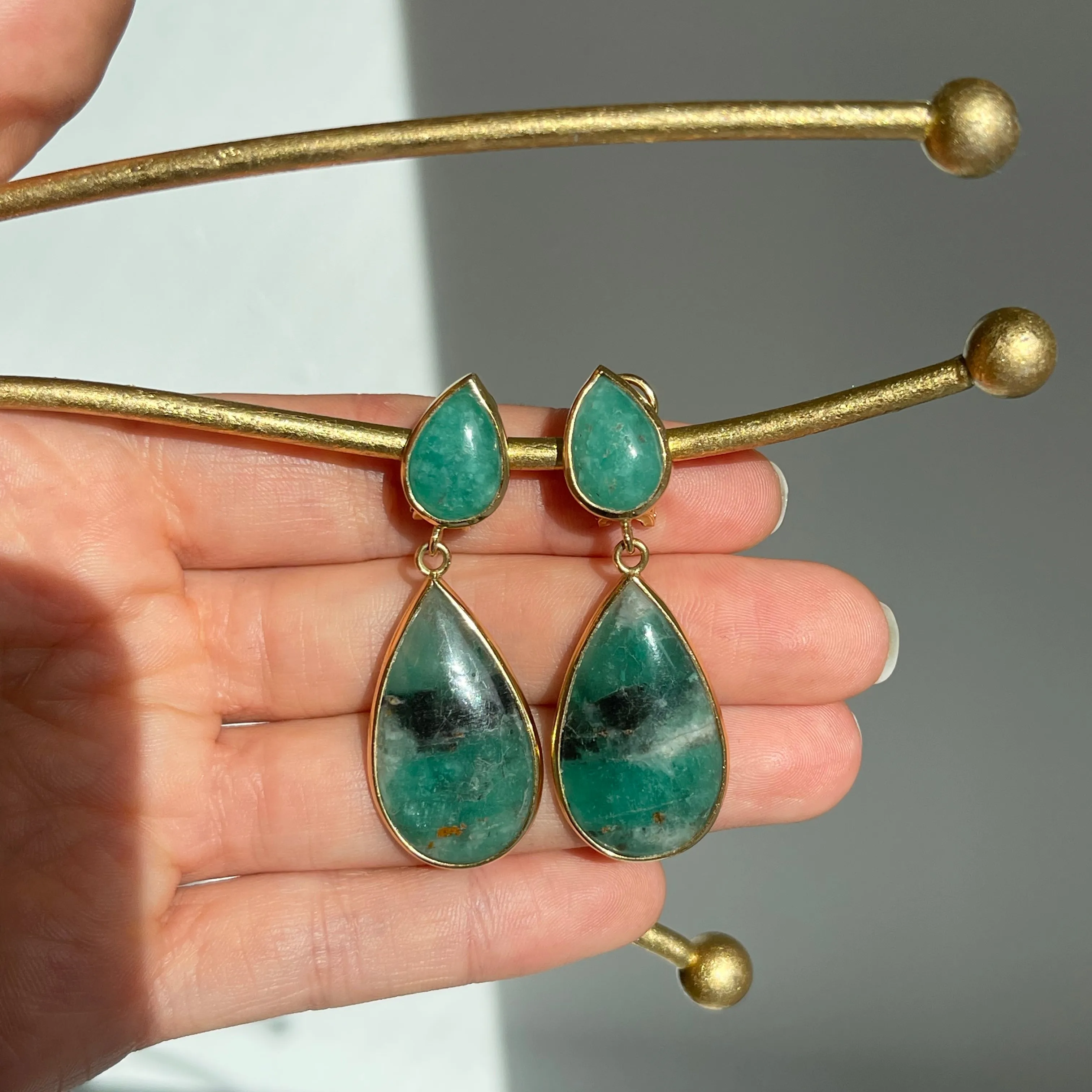 18KT Yellow Gold Cabochon Teardrop Bezel-Set Colombian Emerald Earrings