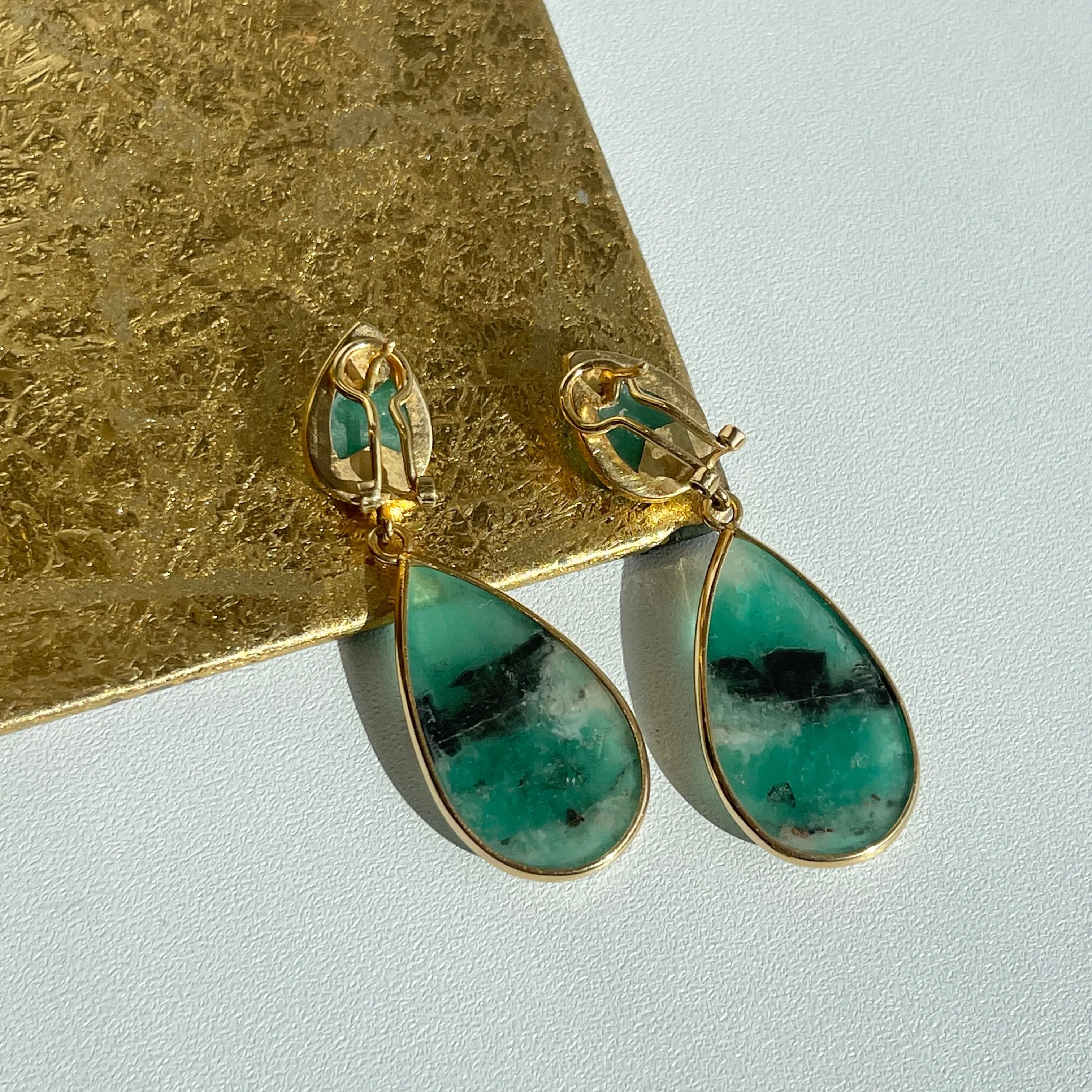 18KT Yellow Gold Cabochon Teardrop Bezel-Set Colombian Emerald Earrings