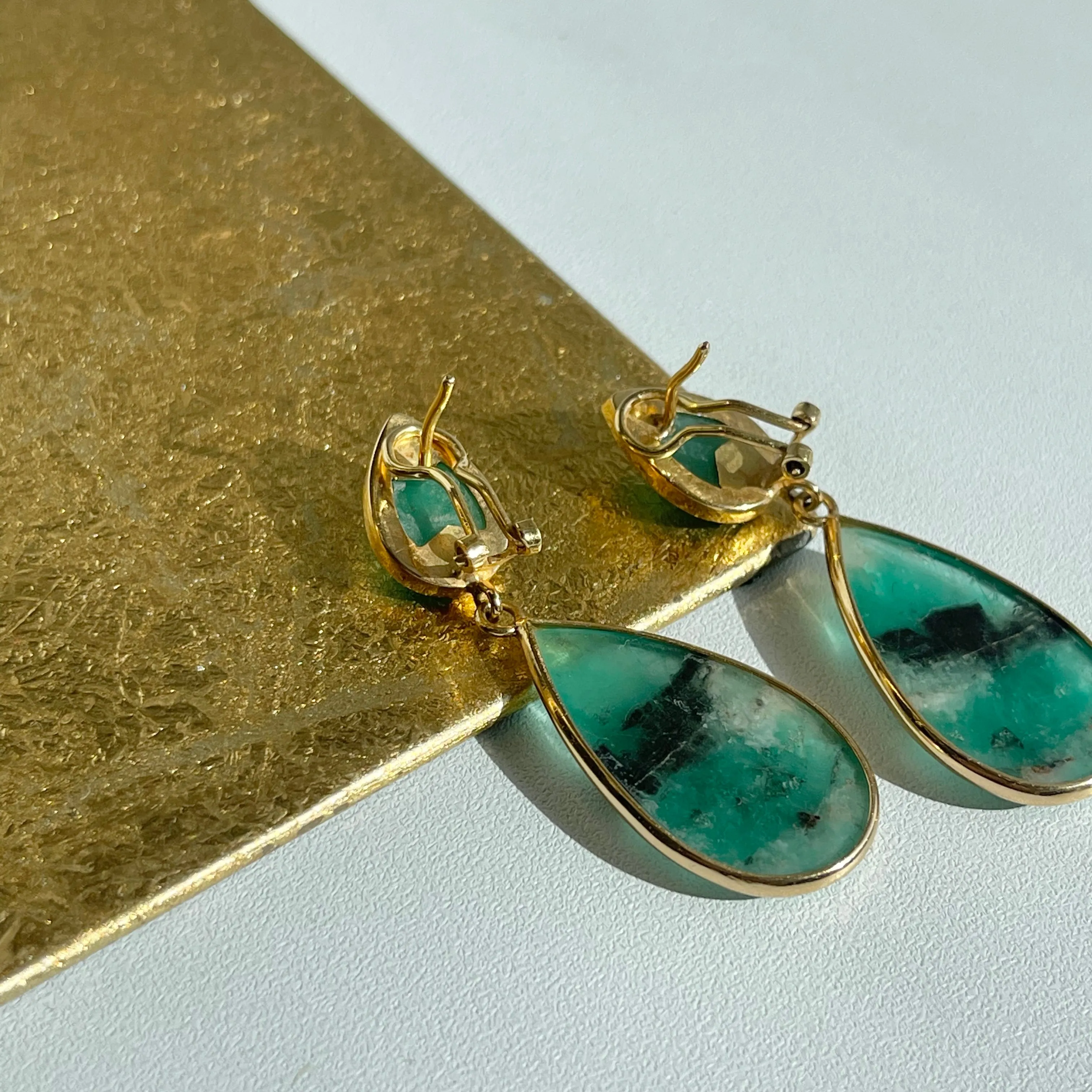 18KT Yellow Gold Cabochon Teardrop Bezel-Set Colombian Emerald Earrings