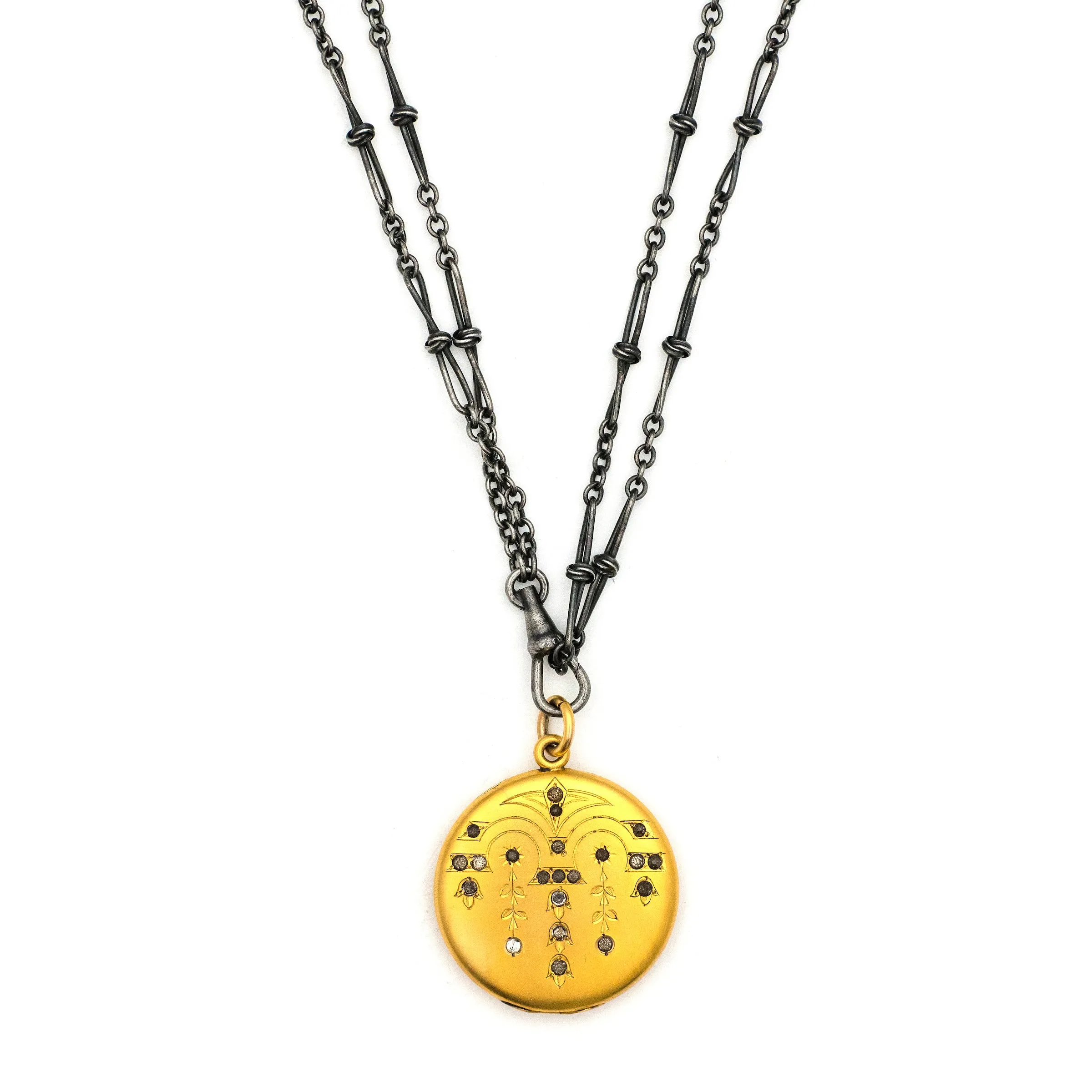 1914 Chandelier Locket