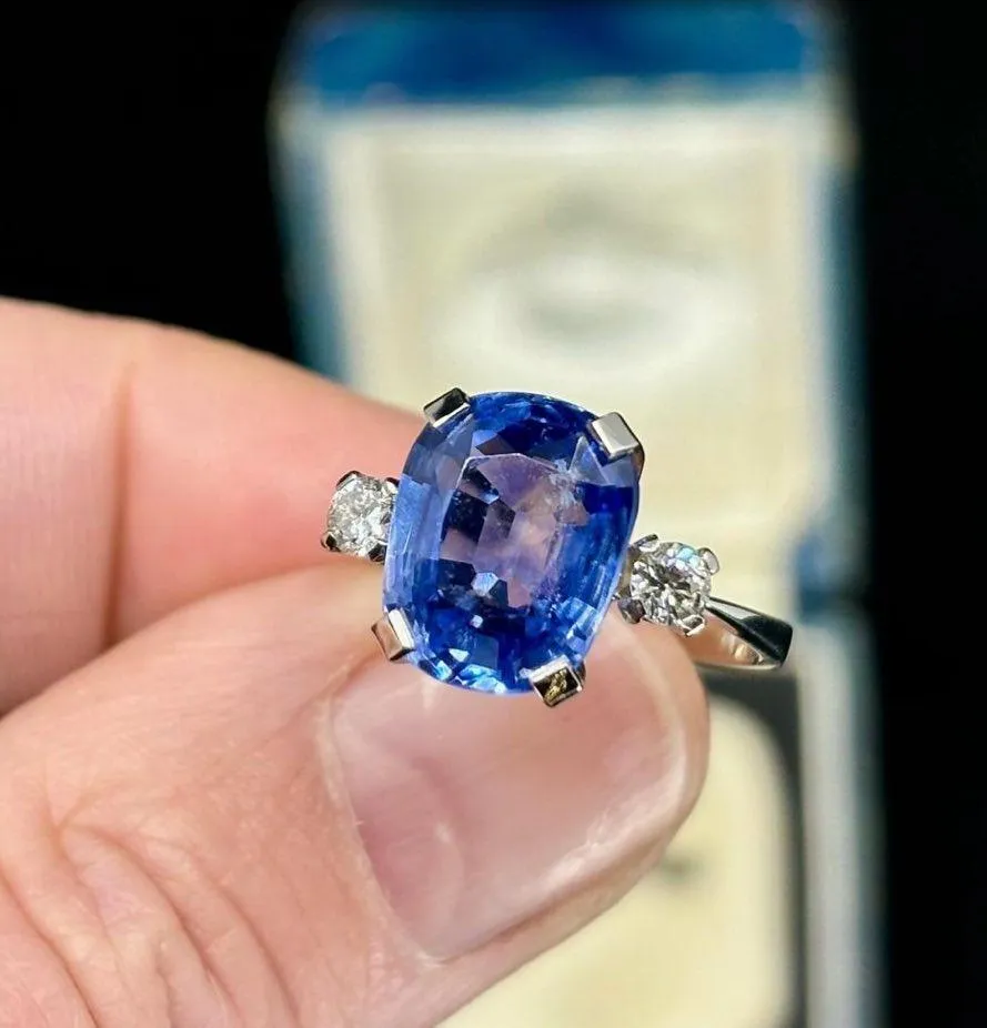 1940s Cushion Cut Ceylon Sapphire Ring