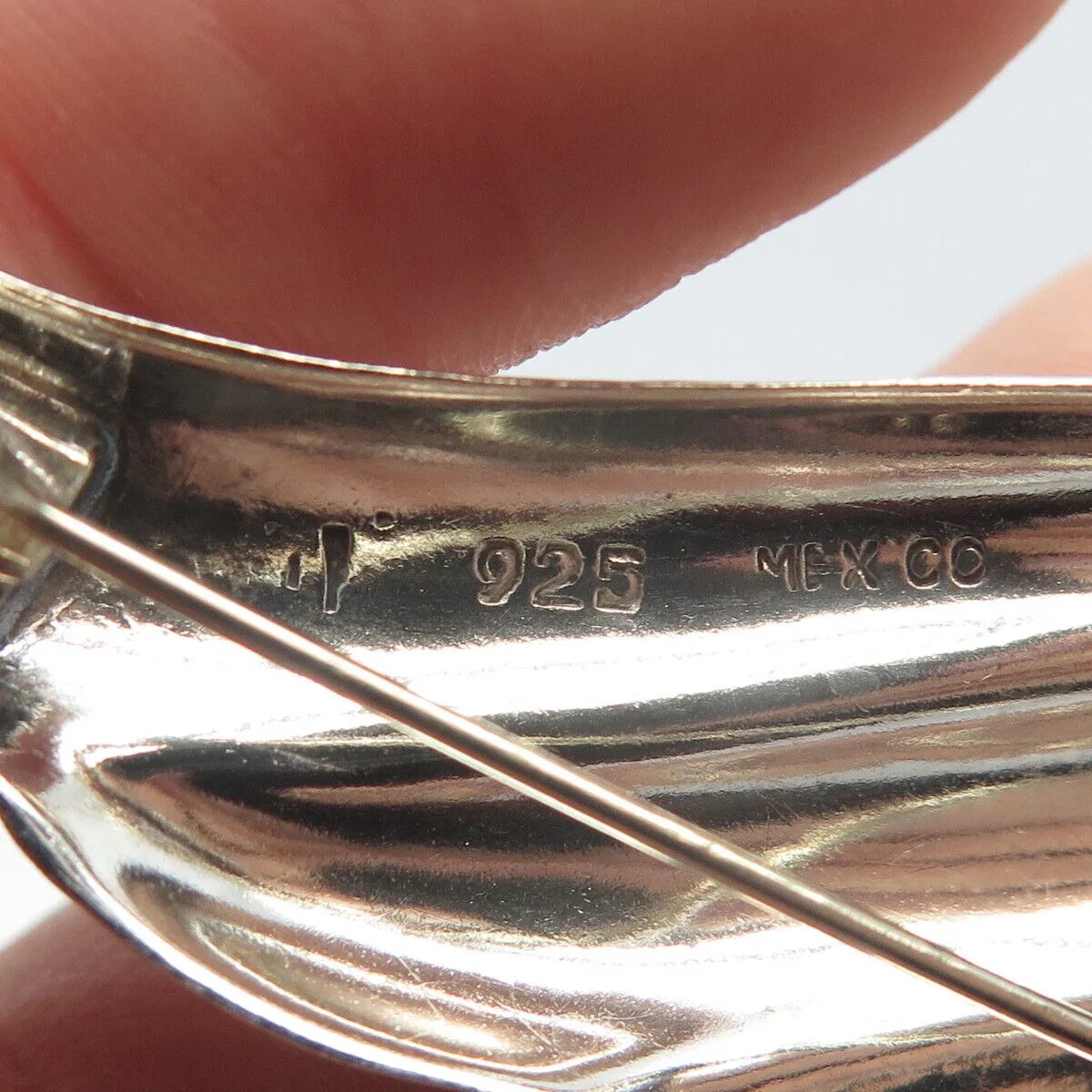 925 Sterling Silver Vintage Mexico Ribbed Abstract Wing Pin Brooch