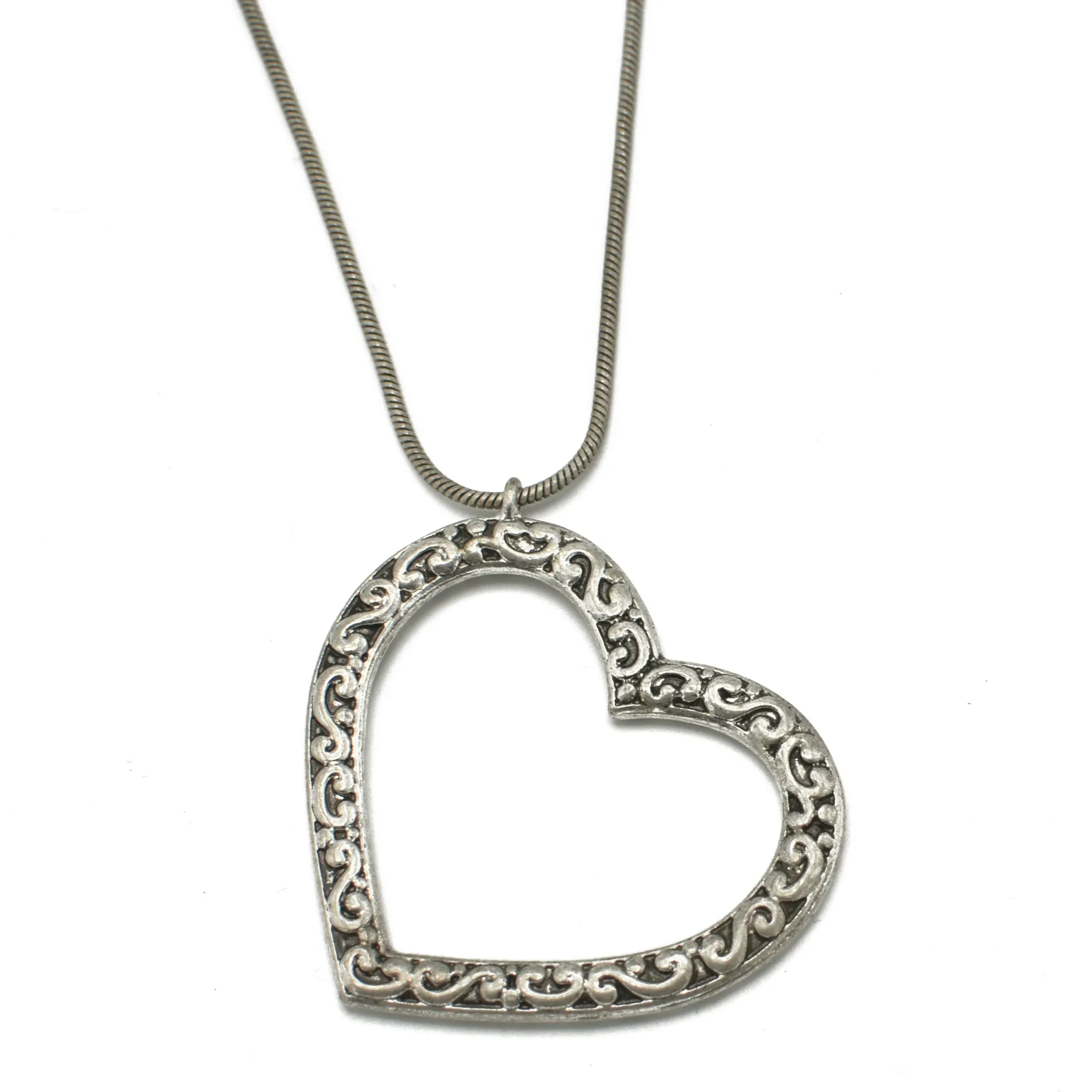 ANTIQUE SILVER HEART FILIGREE PENDANT LONG CHAIN NECKLACE #SQ321-071507 (LF2)
