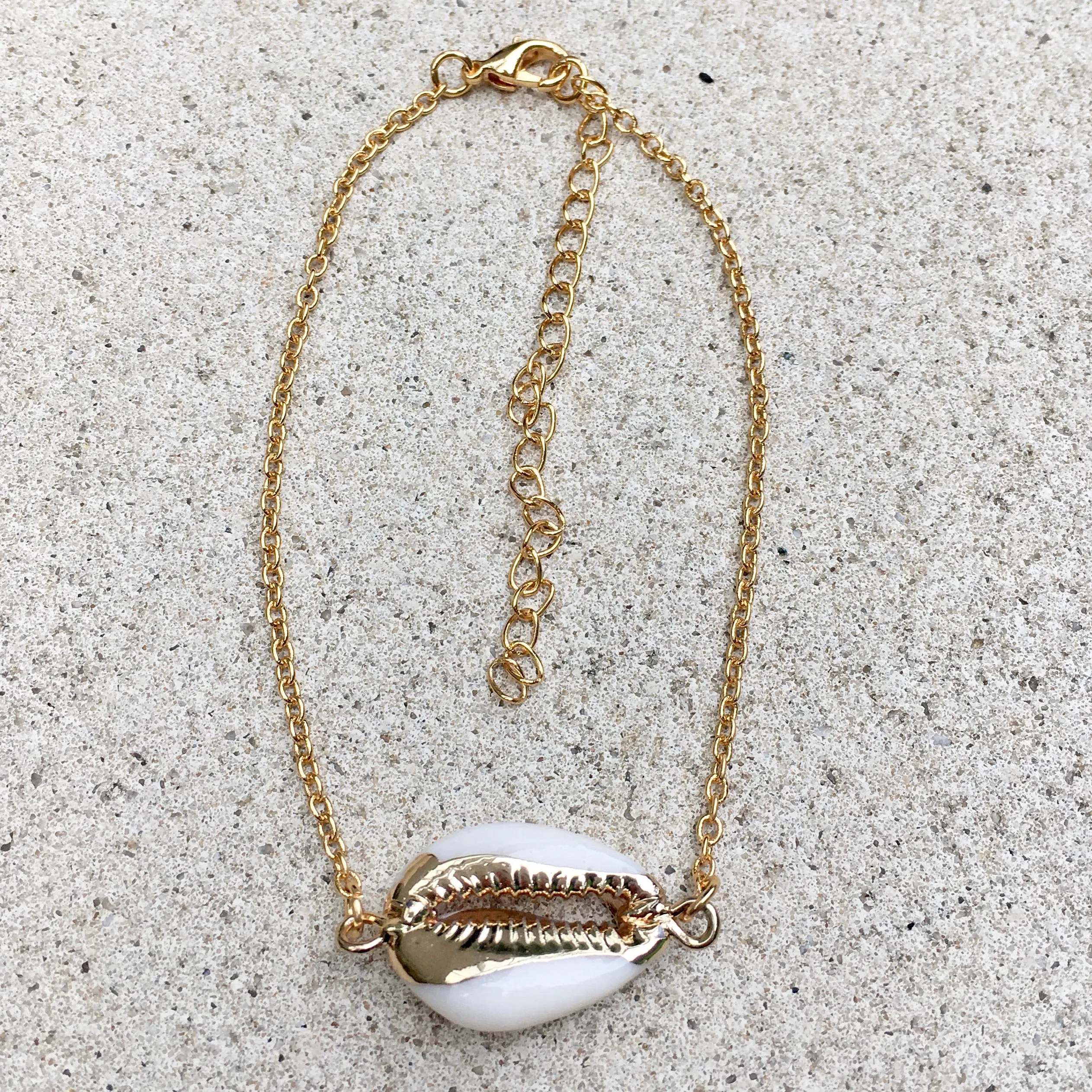 Arlo Cowry Shell 14K Gold Plated Anklet