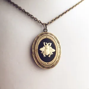 Bee Cameo Locket Necklace in Bronze