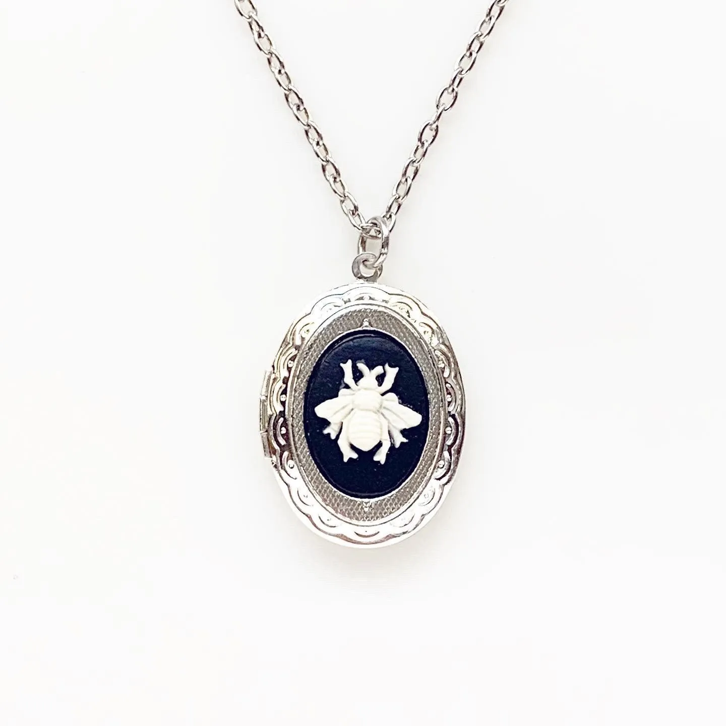 Bee Cameo Locket Necklace in Silver
