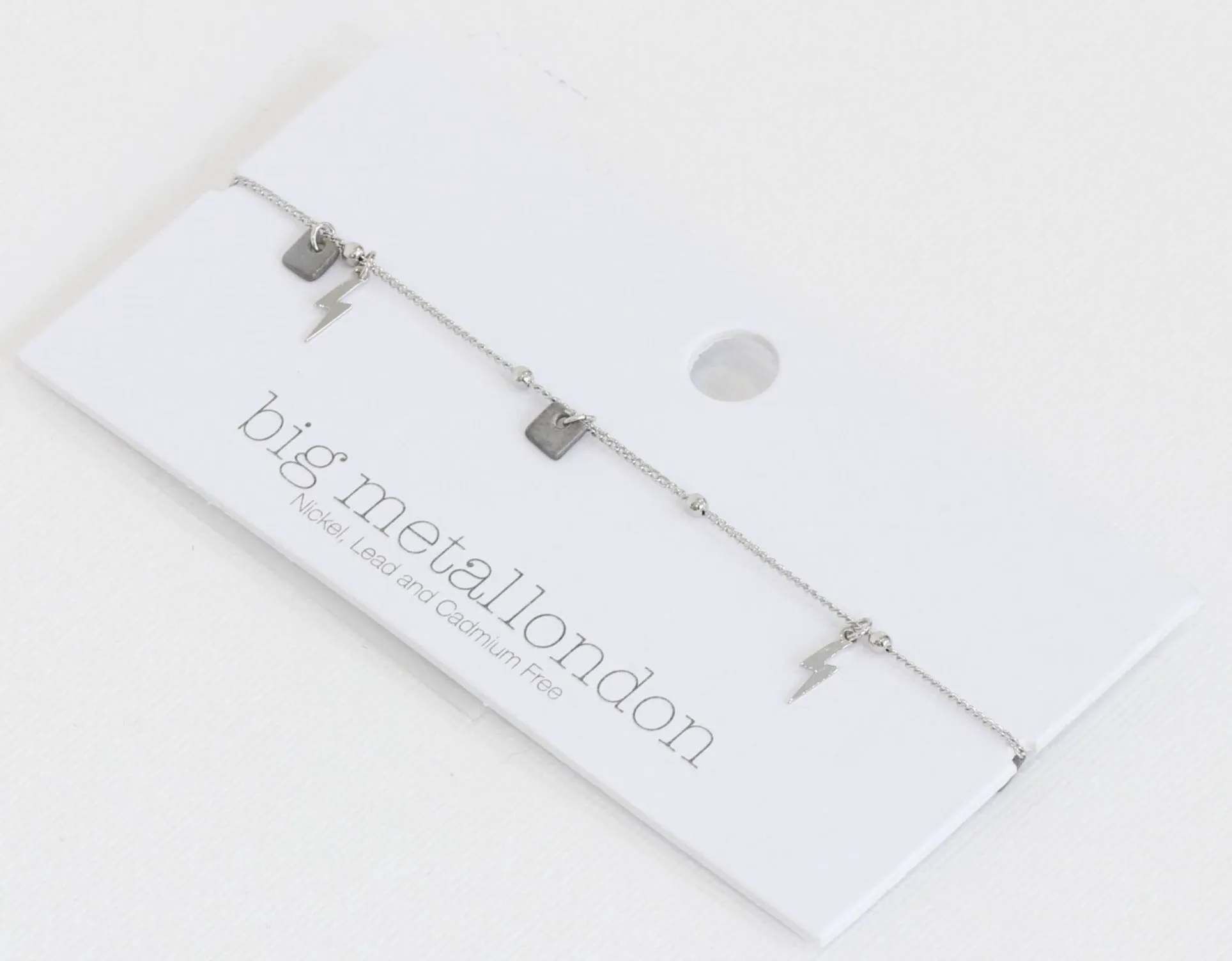 Big Metal London - Emilia Lightning Charm Shell Anklet - Silver