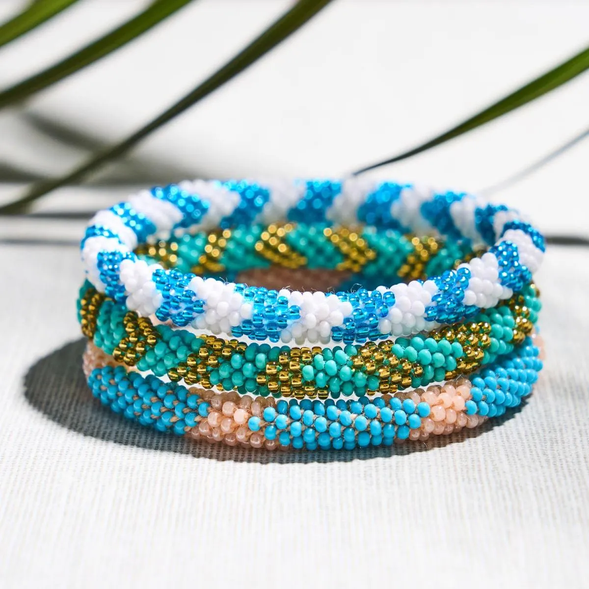 Blue Crush | Himalayan Glass Bead Bracelet
