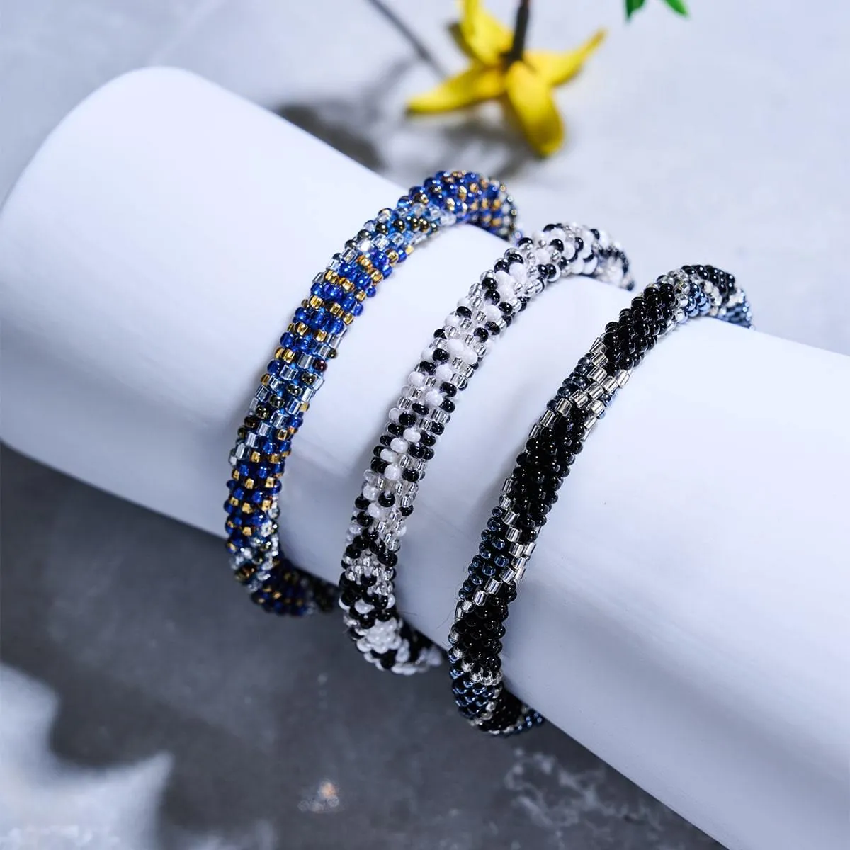 Blueberry Seeds | Himalayan Glass Bead Bracelet