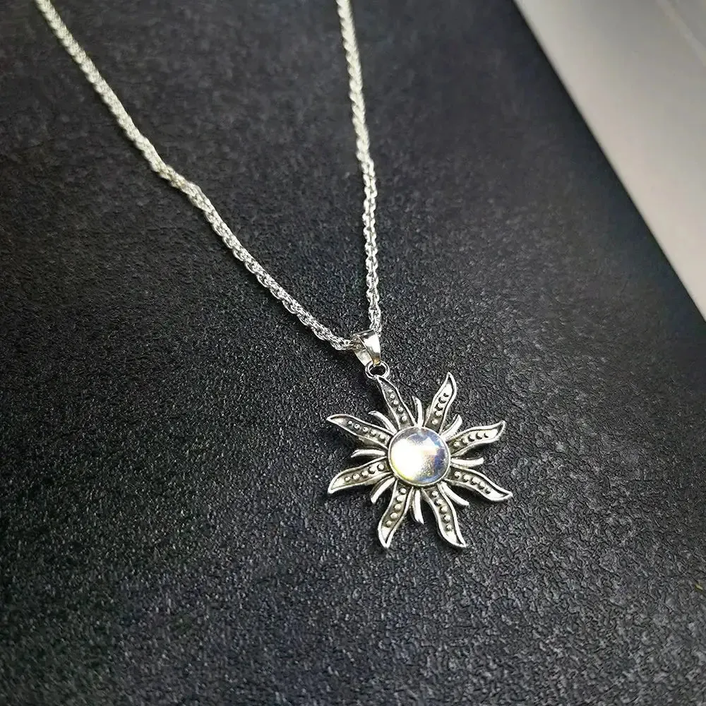 Bohemian Mood Tracker Pendant Necklace in Zinc Alloy for Y2K Style