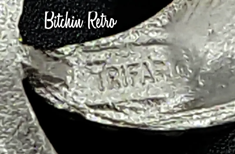 Crown Trifari Vintage Brooch with Mid Century Modern Style