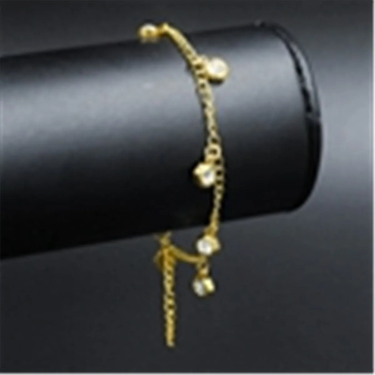 Cubic Zirconia & 18K Gold-Plated Hexagon Charm Anklet