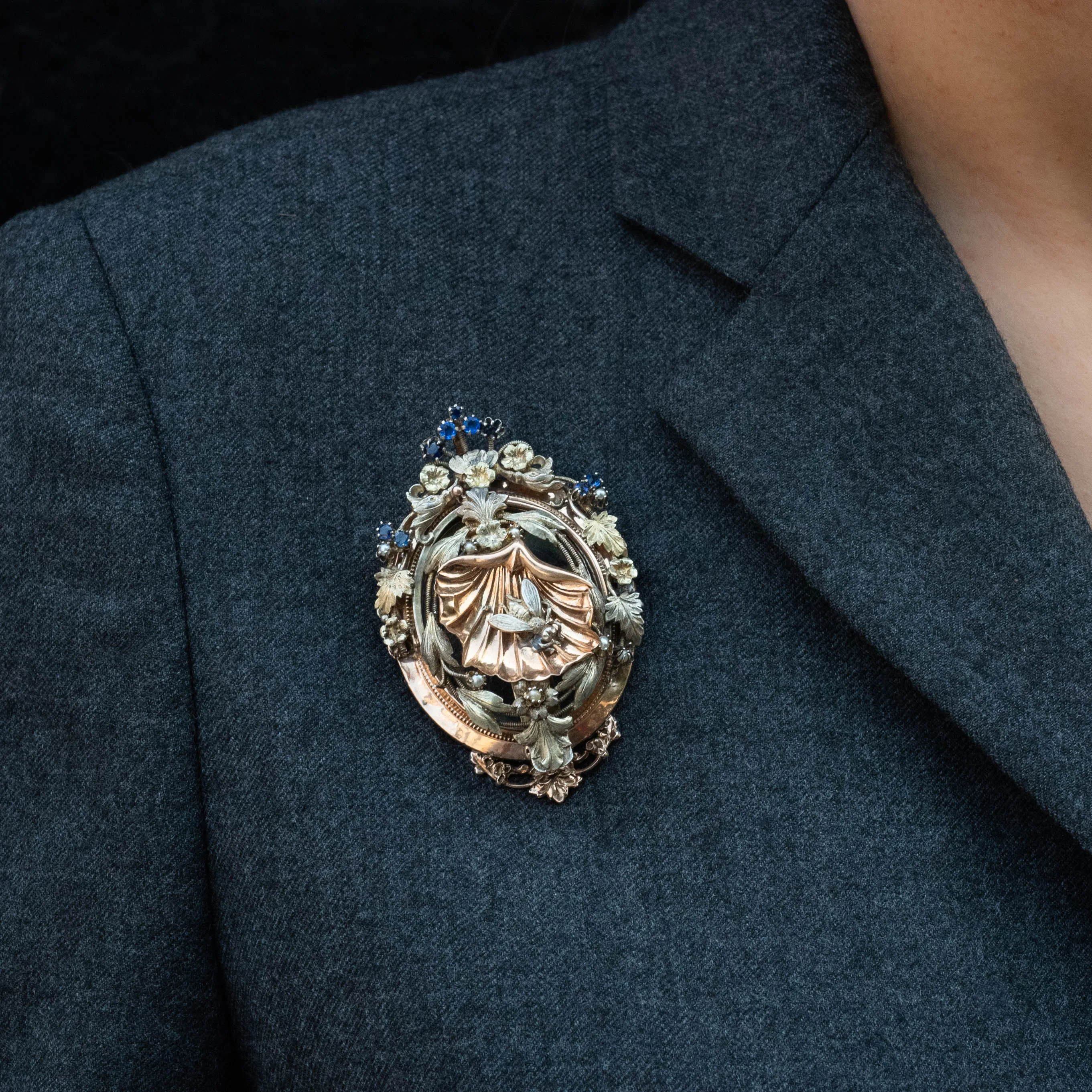 Curious Bee Shell Locket Brooch/Pendant c1870