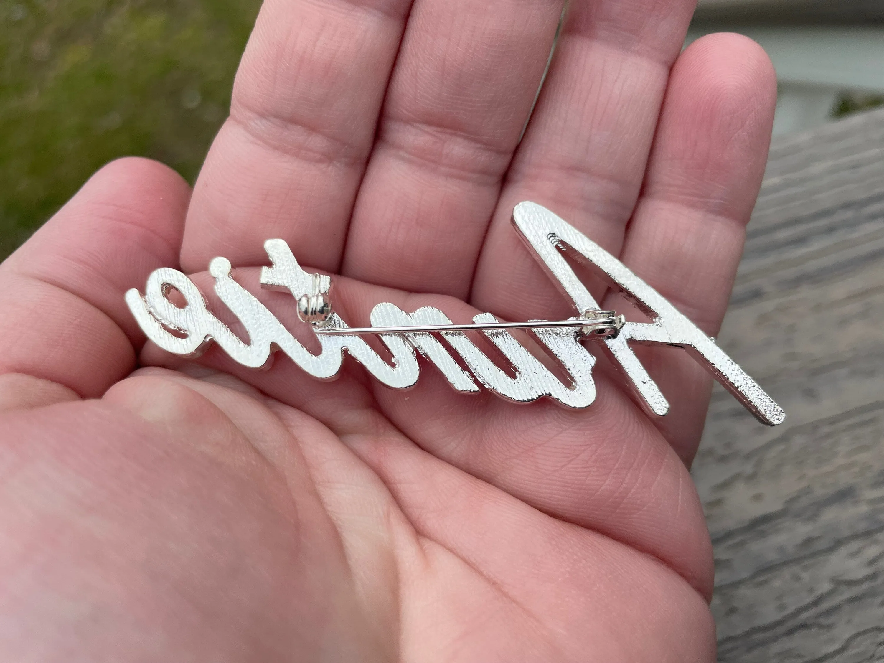 Custom script Auntie Aunt Mothers Day Birthday Gift New jewelry brooch rhinestone pin 3”