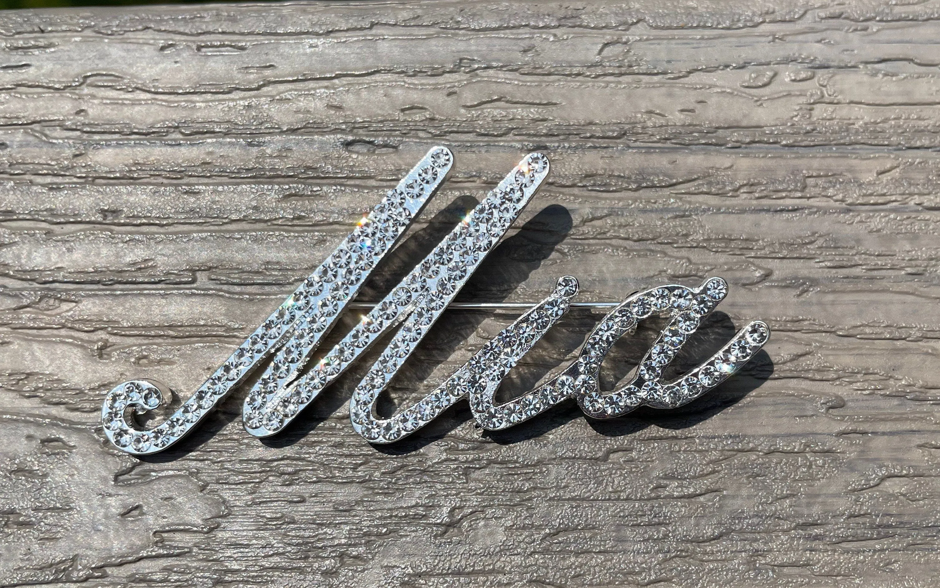 Custom script Mia rhinestone brooch pin NEW 3” Jewelry gift with velvet pouch