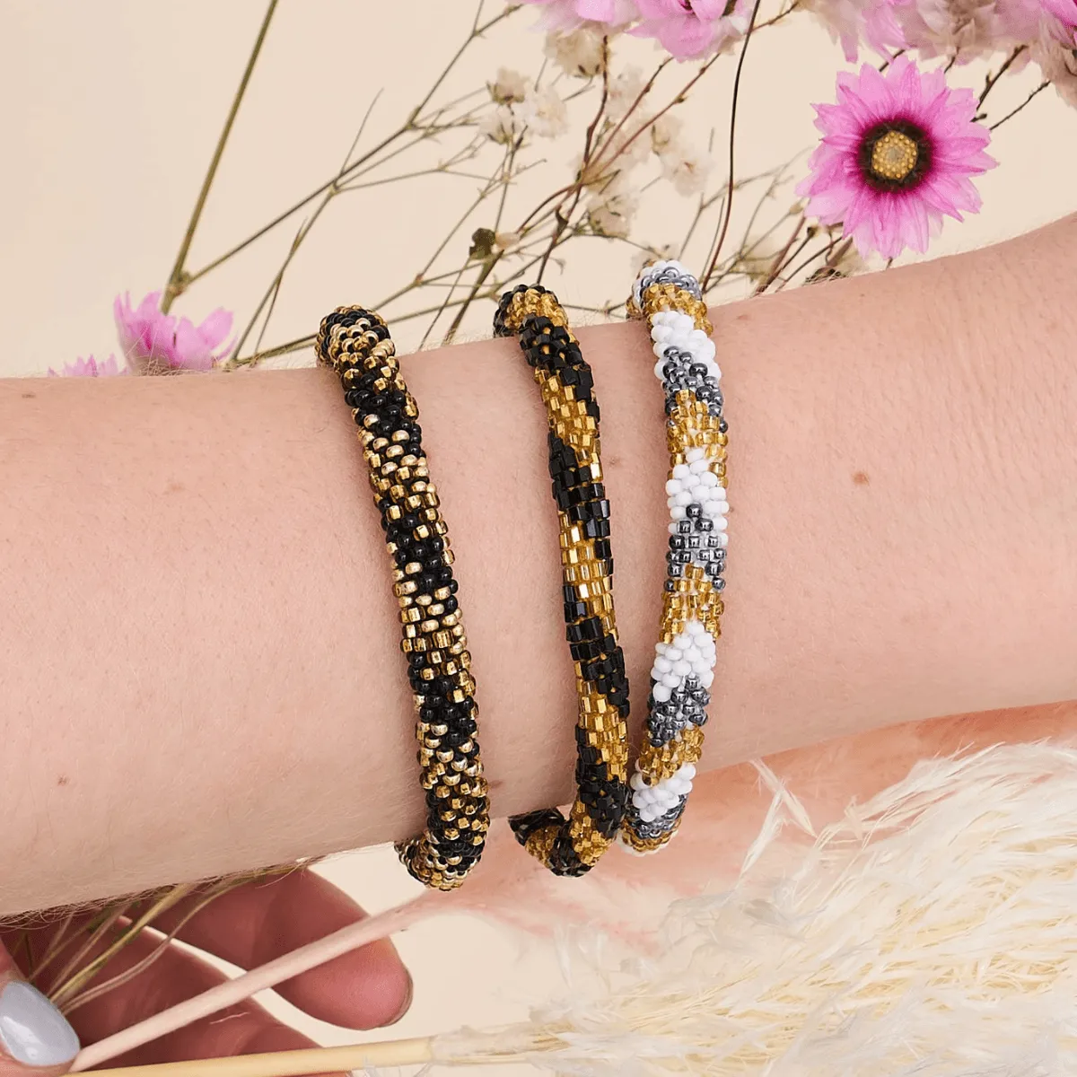 Desert Night | Himalayan Glass Bead Bracelet