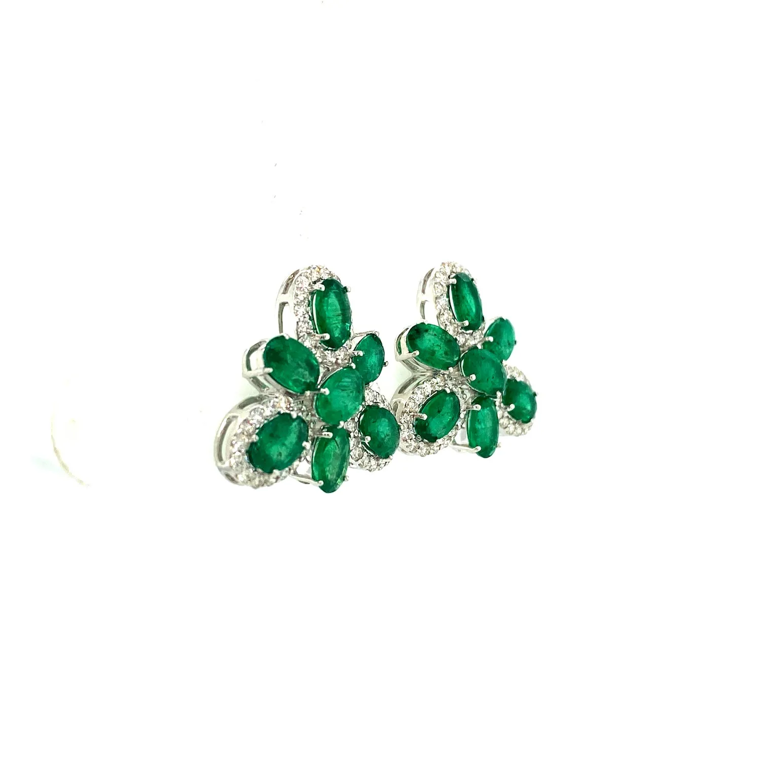 Emerald and Diamond Earring in 18K White Gold - KGT 33359