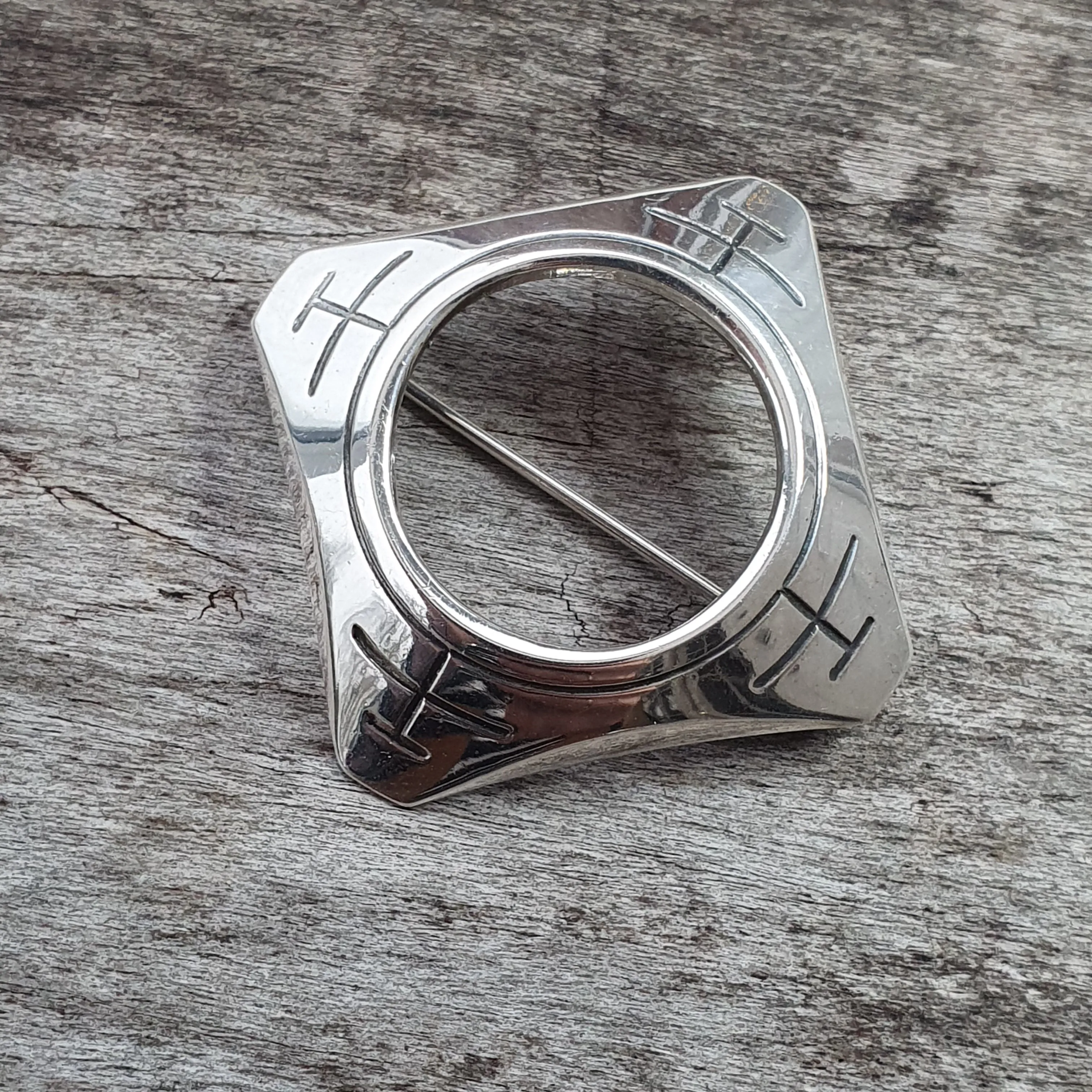 Erik Granit & Co Finnish Modernist 813H Silver Brooch - Pre-1972