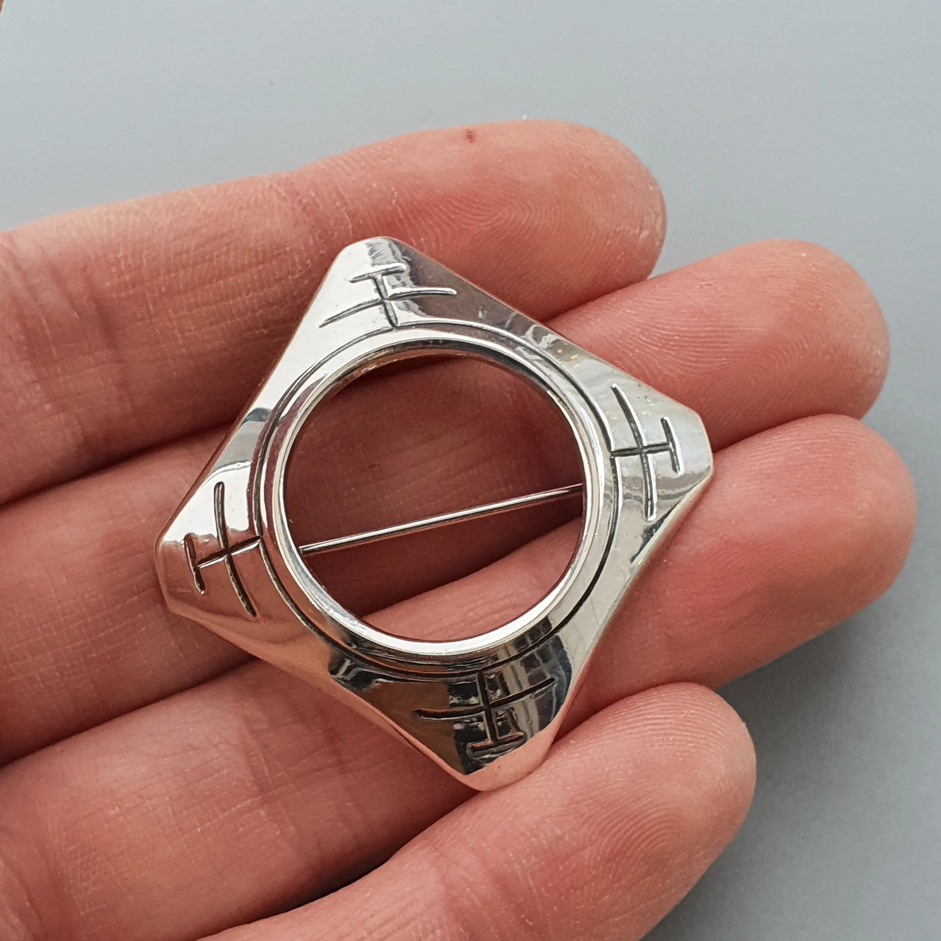 Erik Granit & Co Finnish Modernist 813H Silver Brooch - Pre-1972