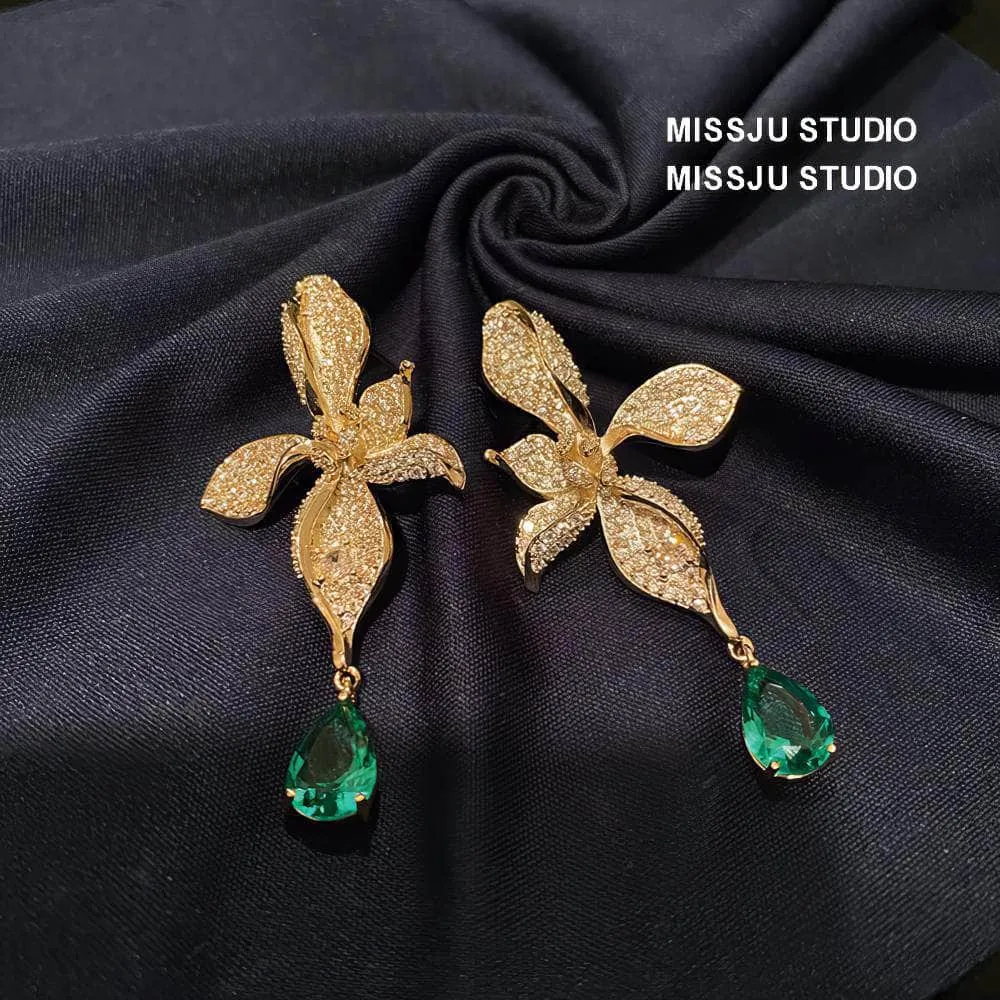 Floral Cutout Teardrop Crystal Studded Emerald Earrings