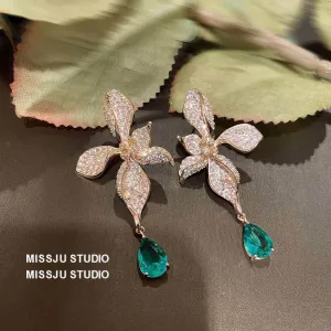 Floral Cutout Teardrop Crystal Studded Emerald Earrings