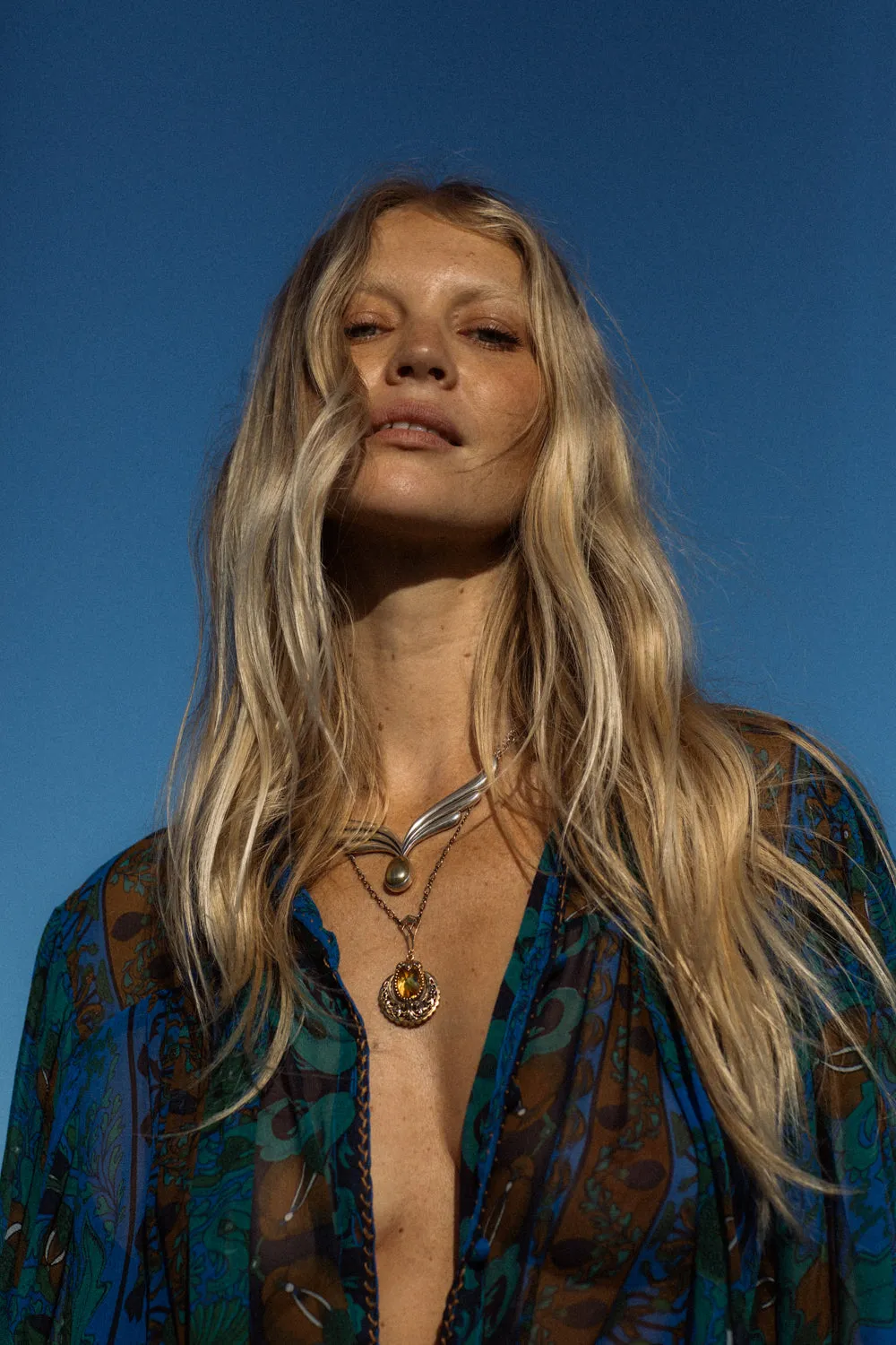 Gold Filagree Pendant Necklace