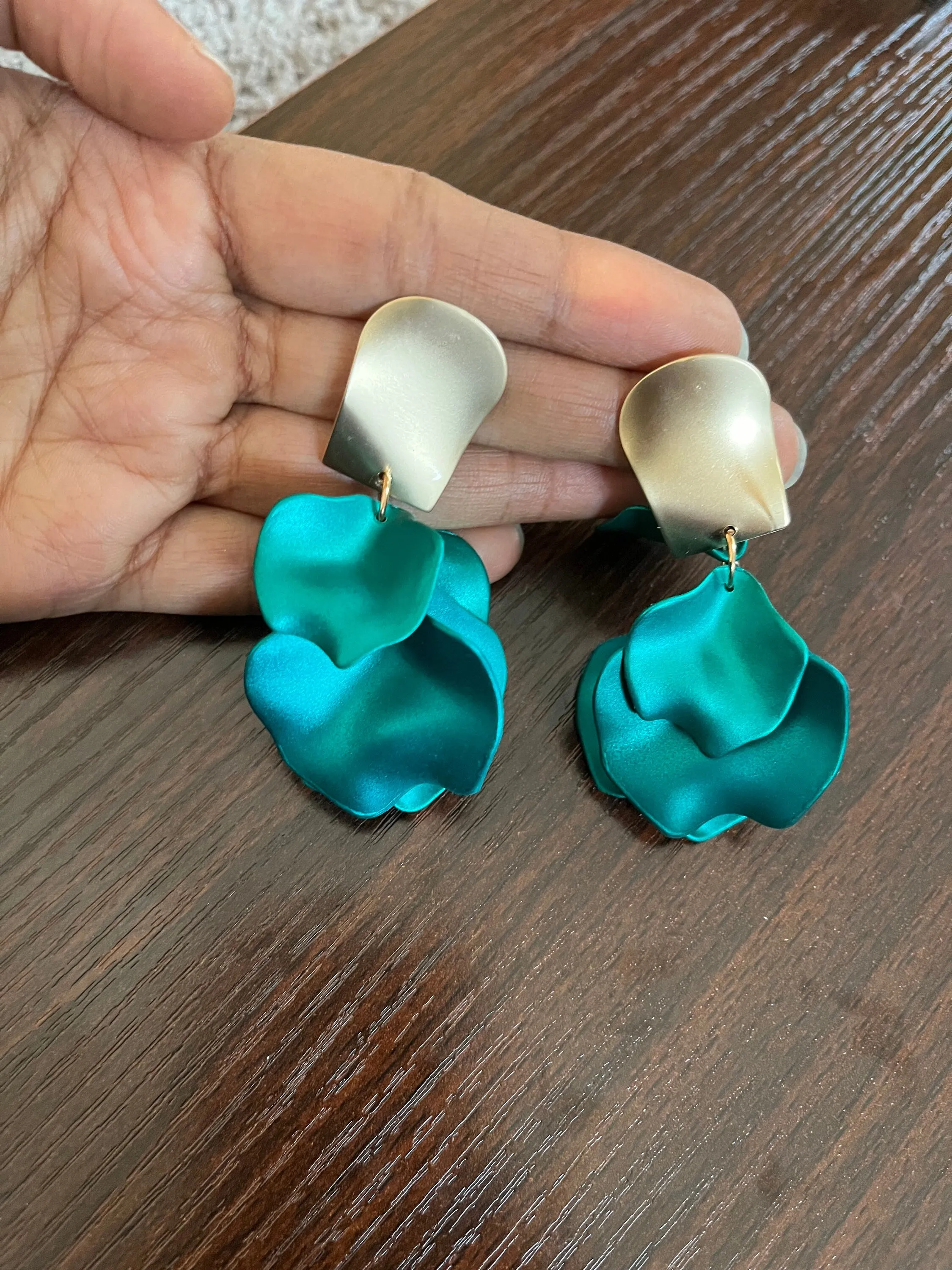Green flower earrings , dark  green petal earrings , green acrylic earrings , rose petal earrings pine green forest