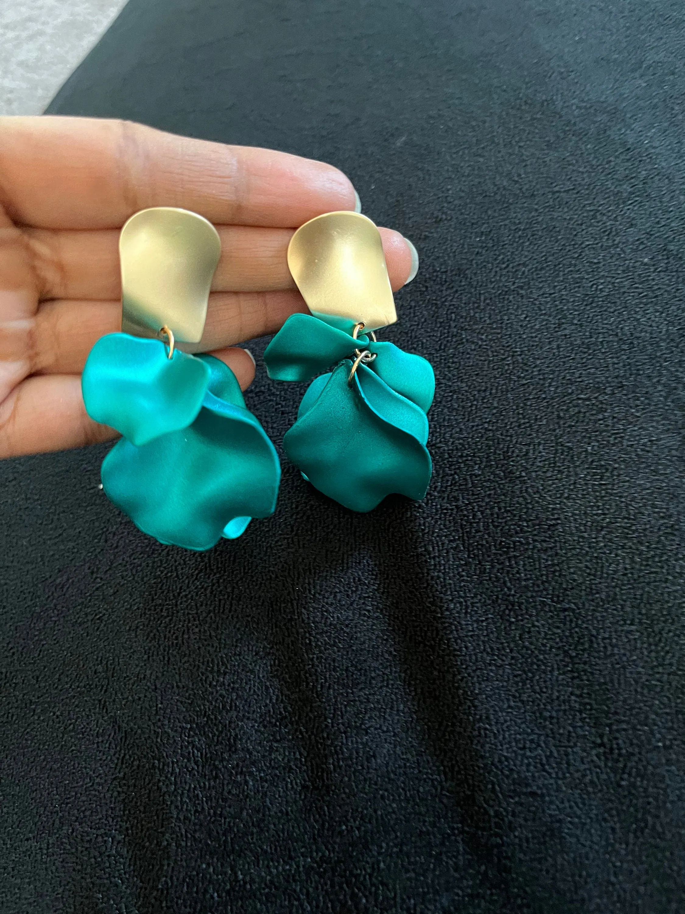 Green flower earrings , dark  green petal earrings , green acrylic earrings , rose petal earrings pine green forest