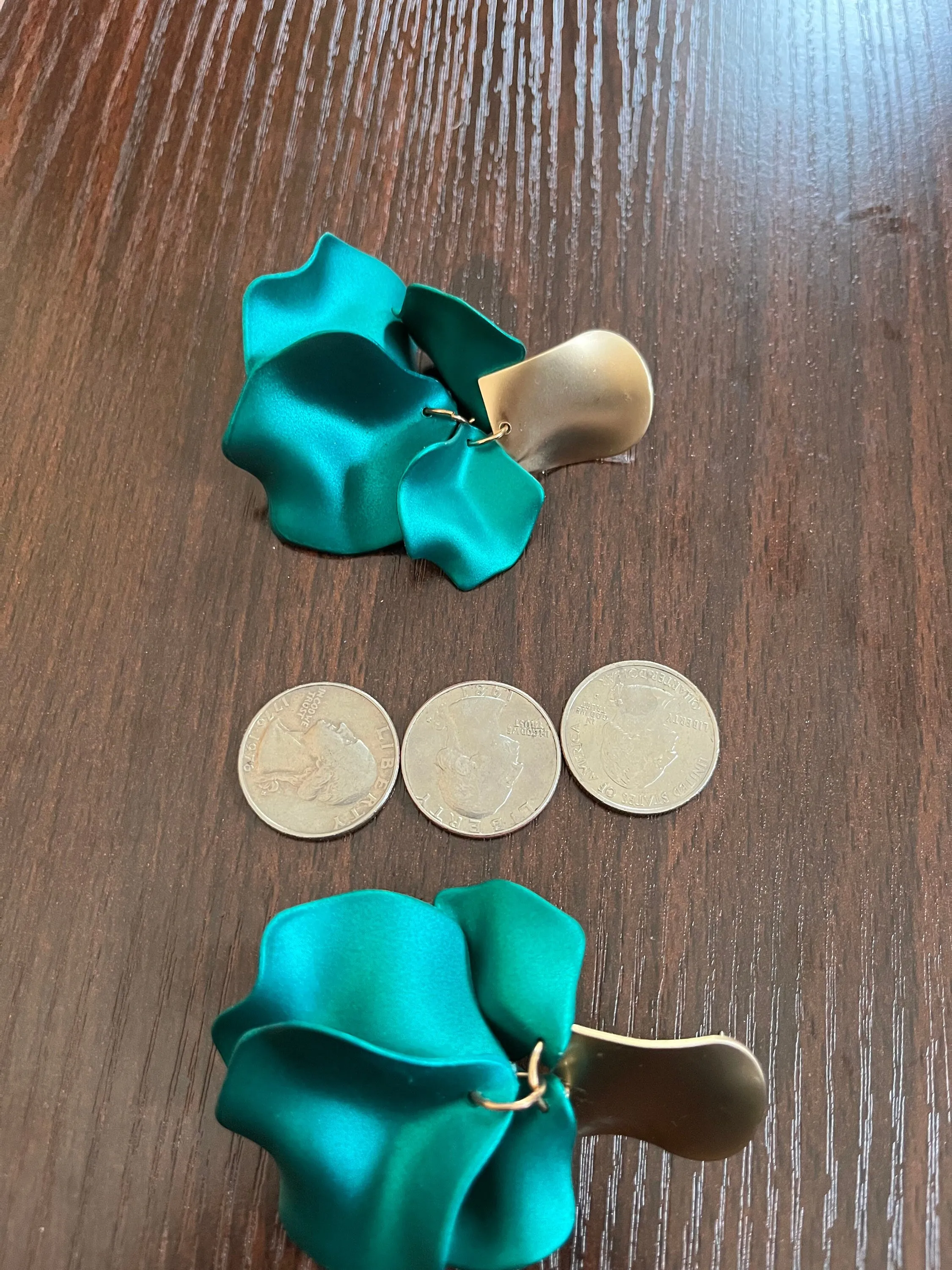 Green flower earrings , dark  green petal earrings , green acrylic earrings , rose petal earrings pine green forest