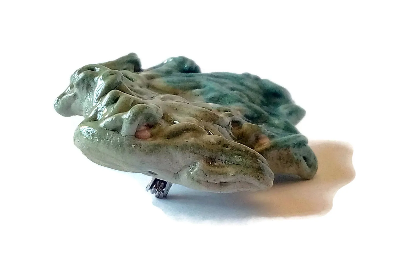 Handmade Ceramic Green Brooch – Unique Abstract Pin