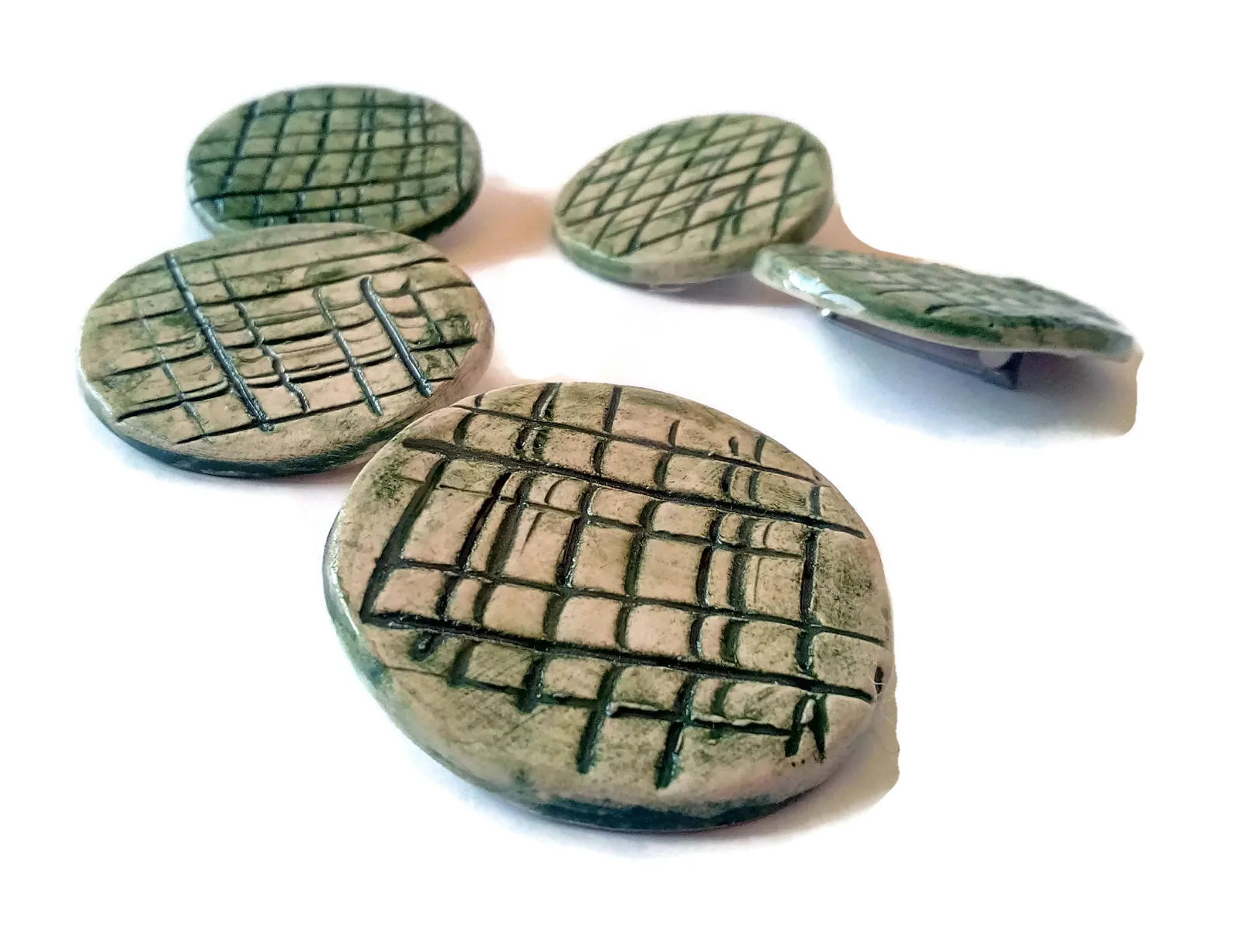 Handmade Ceramic Green Textured Brooch For Women, Round Shaped Clothing Brooch For Her, Lapel Pin Gift For Him, 9th Anniversary Gift Idea