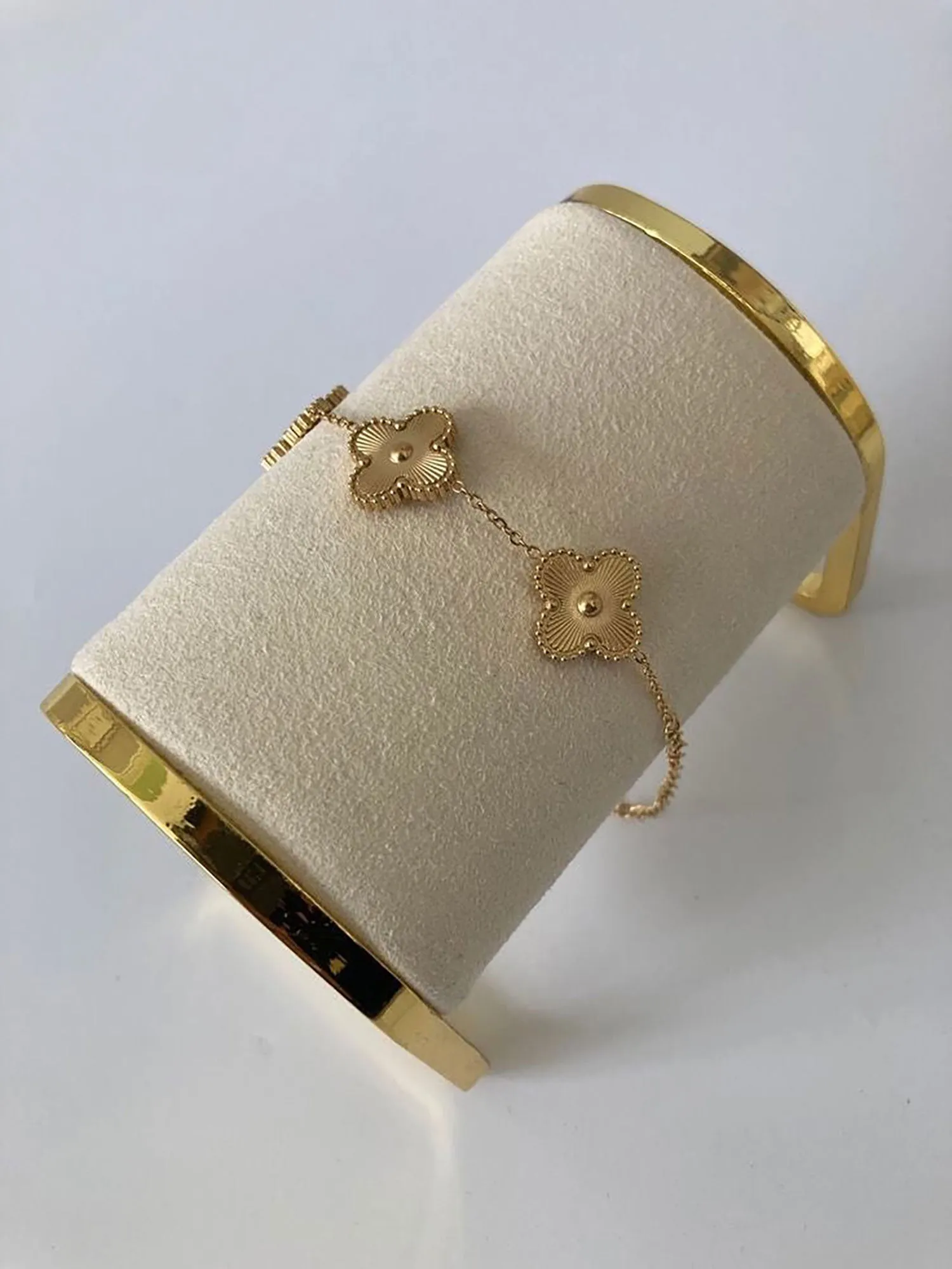 Heritage Charm Gold Bracelet  - Aphrodite