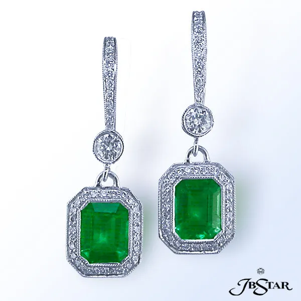 JB STAR PLATINUM EMERALD, & DIAMOND EARRINGSCENTER: EMERALD CUT EMERALD 3.05 CT. TW.DIAMONDS: 0.