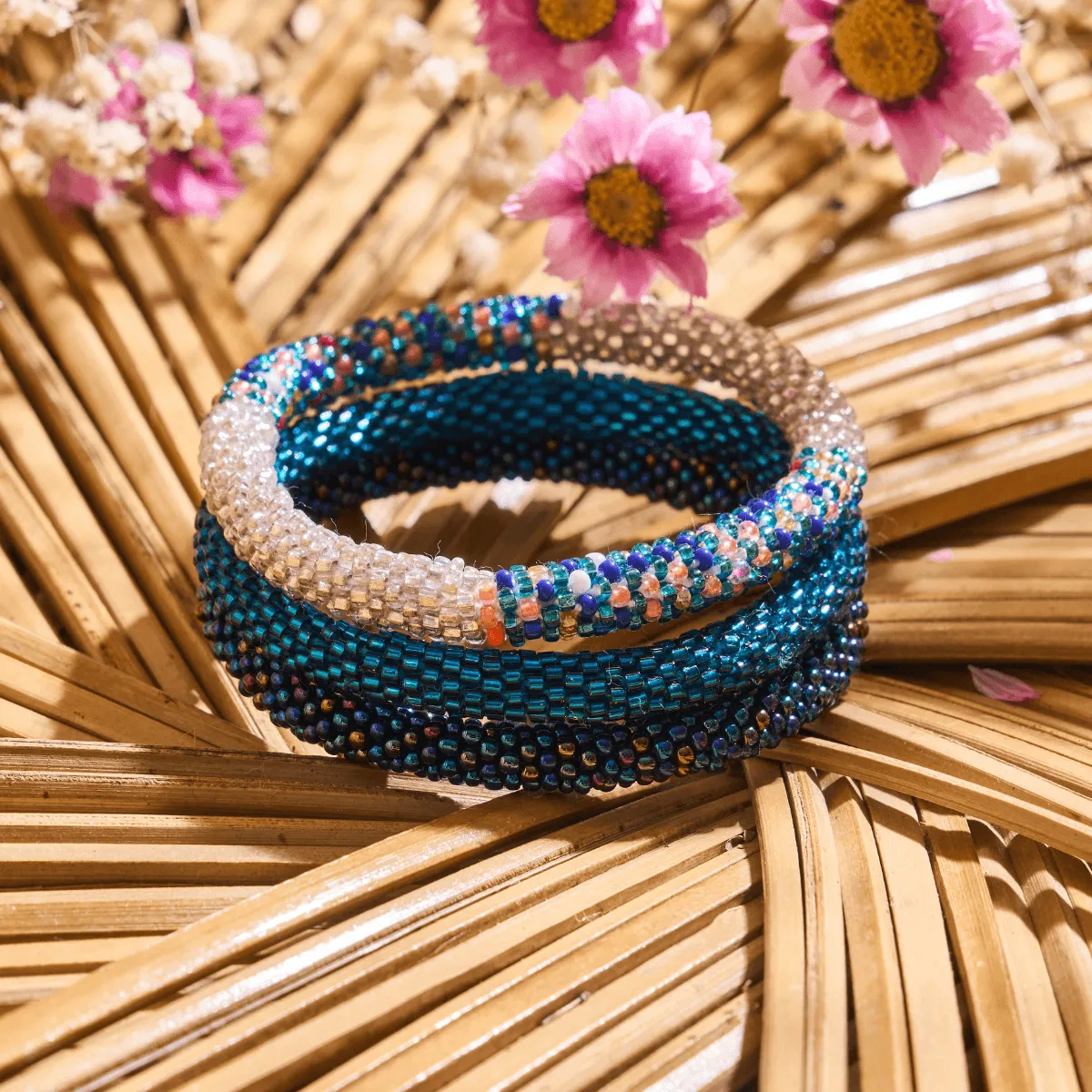 Mermaid Scales | Himalayan Glass Bead Bracelet