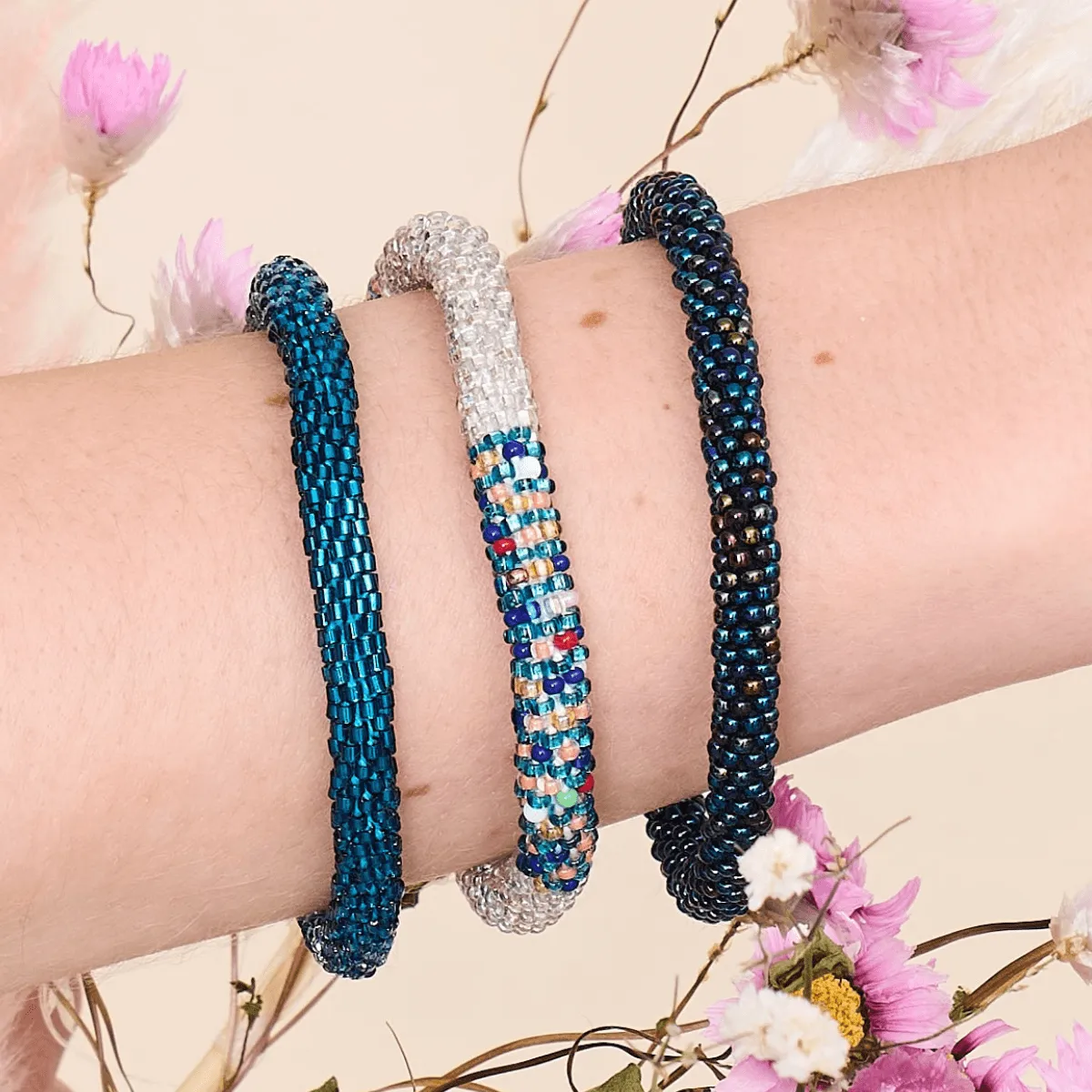 Mermaid Scales | Himalayan Glass Bead Bracelet