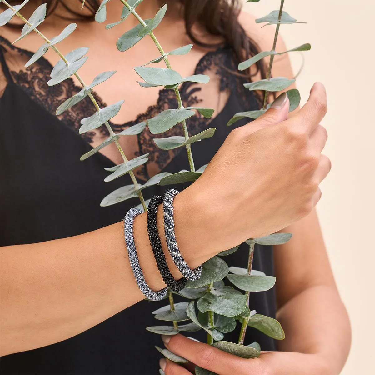 Monsoon Season | Himalayan Glass Bead Bracelet