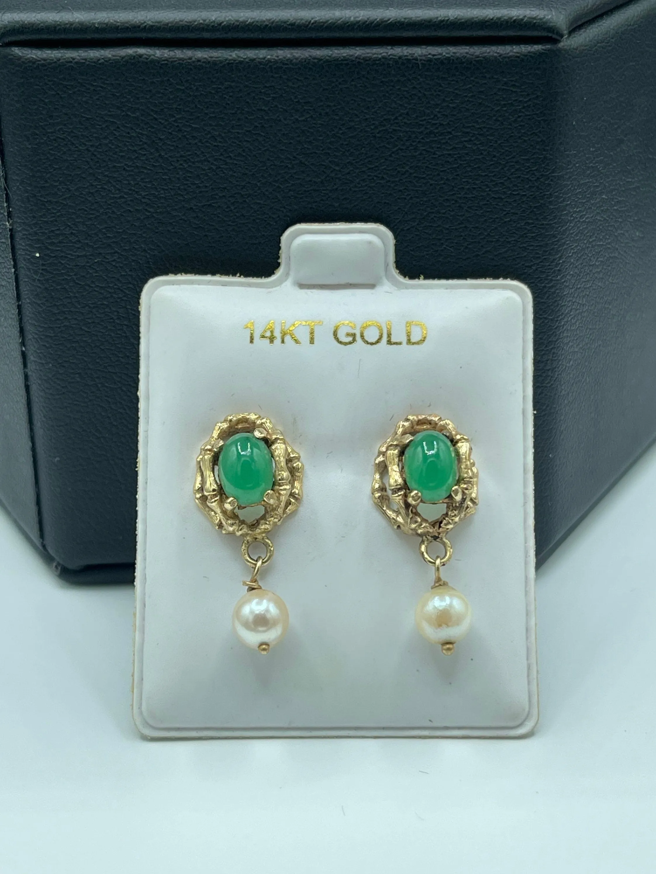 Natural Cabochon Emerald & Cultured Pearl 14k Yellow Gold Dangle Earrings