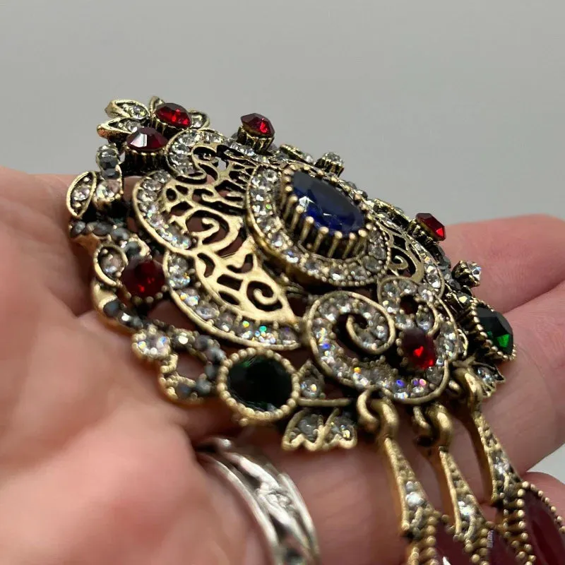 New Creative Retro Clothing Accessories Brooches Fashionable Men's and Women's Baroque Corsage Scarves Buckle Accessories