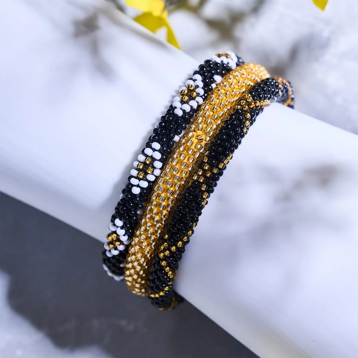 Night's Rose | Himalayan Glass Bead Bracelet