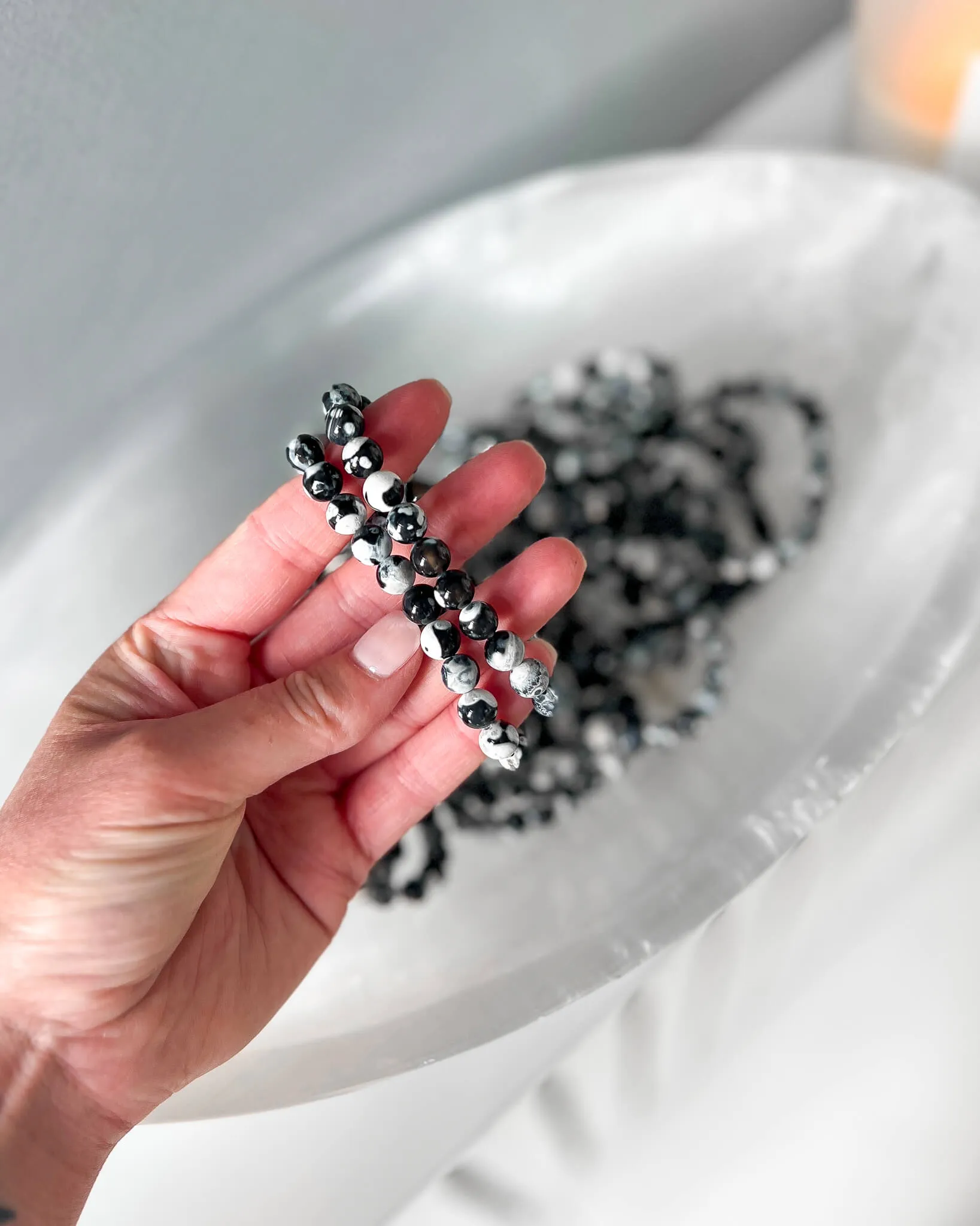 Orca Agate 6mm Stretch Bracelet