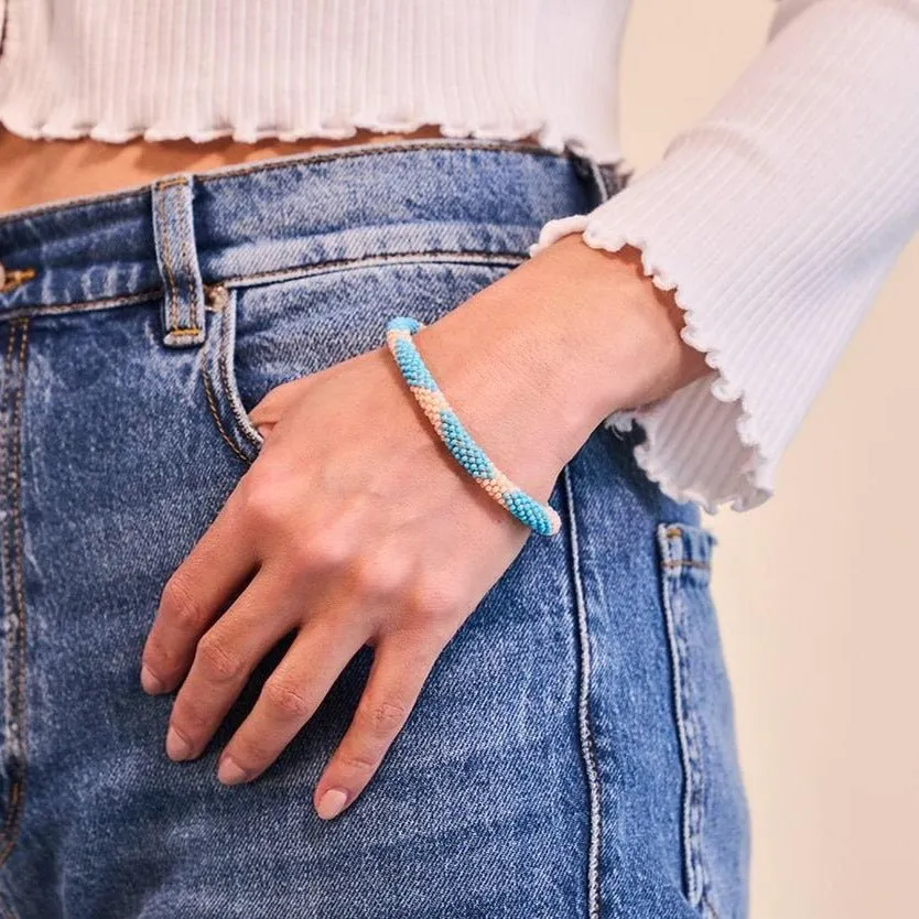 Peachy Sky | Himalayan Glass Bead Bracelet