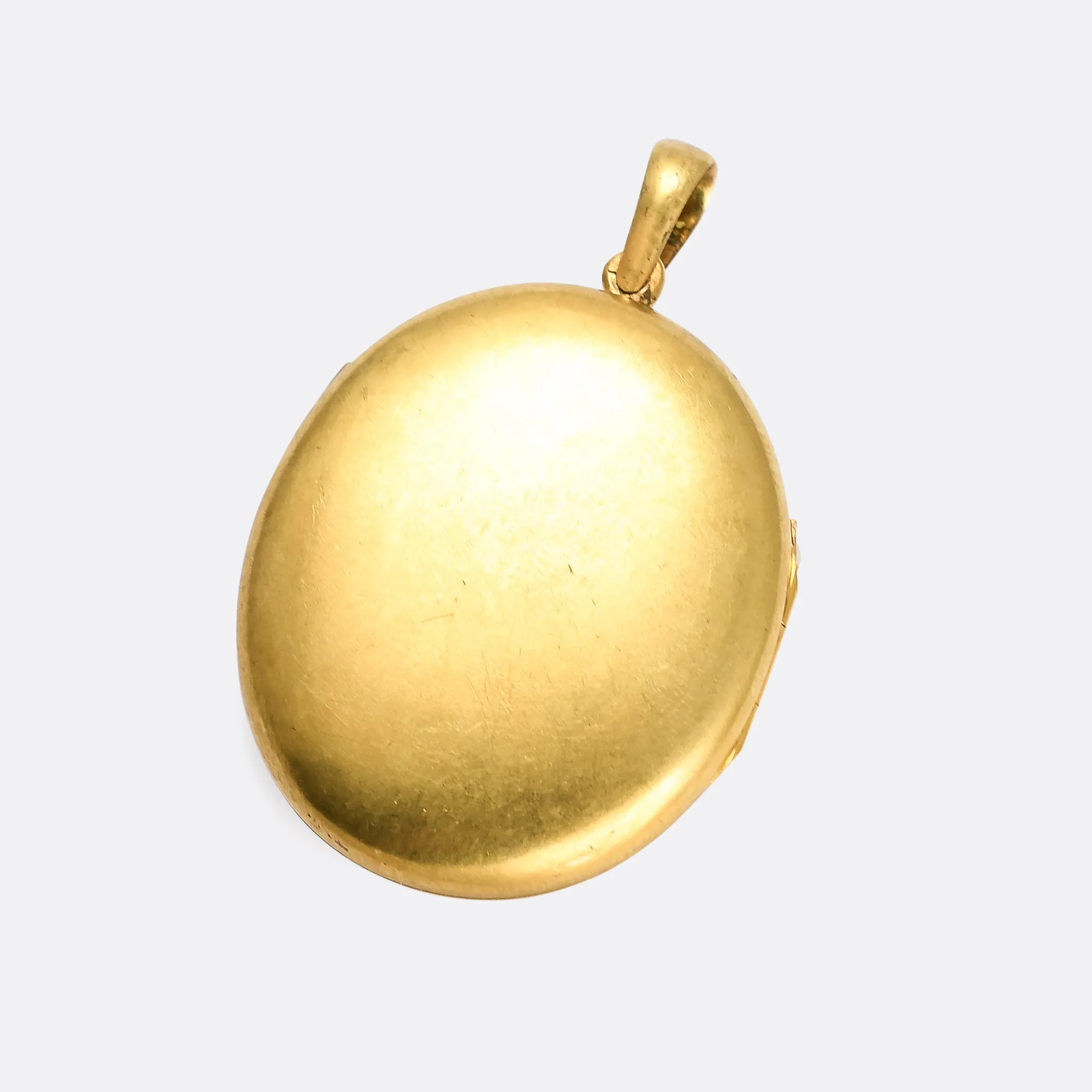 Pearl Laurel Locket 3rd Payment