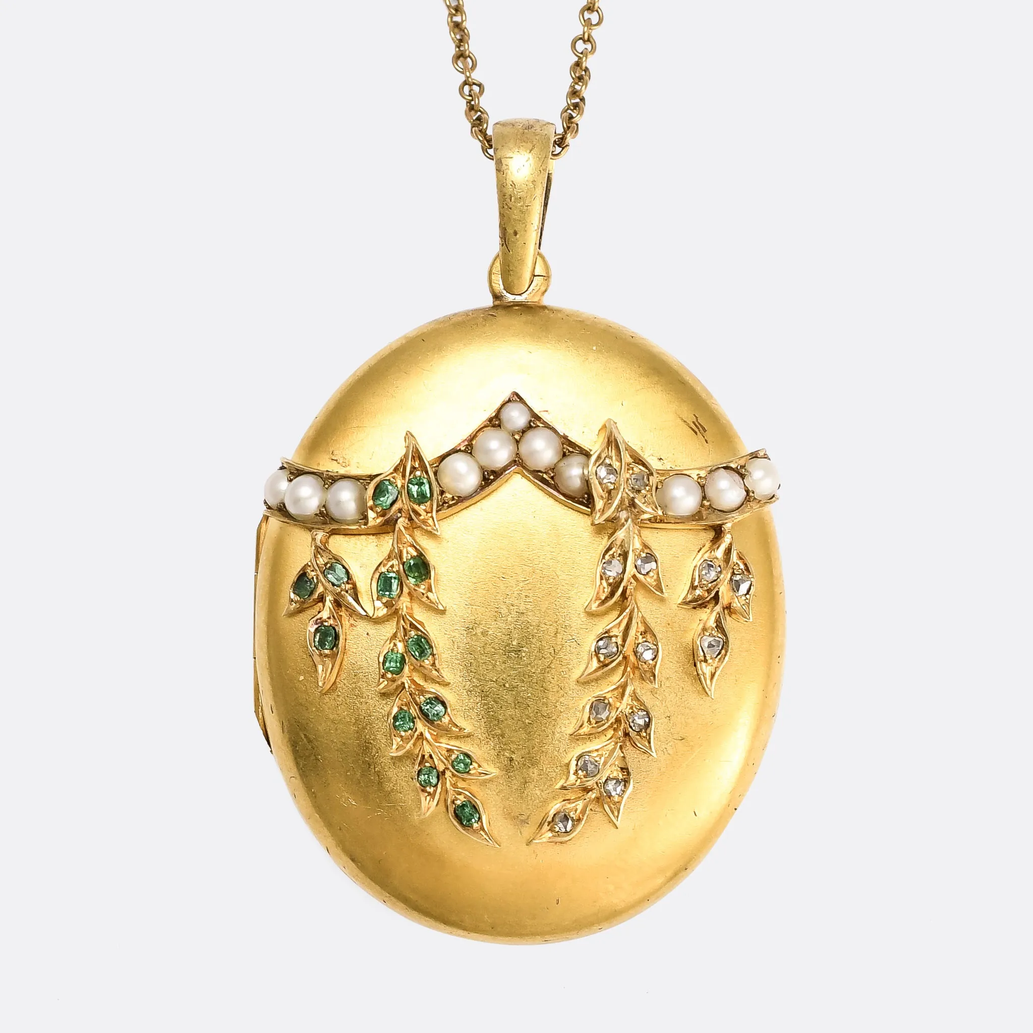Pearl Laurel Locket 3rd Payment