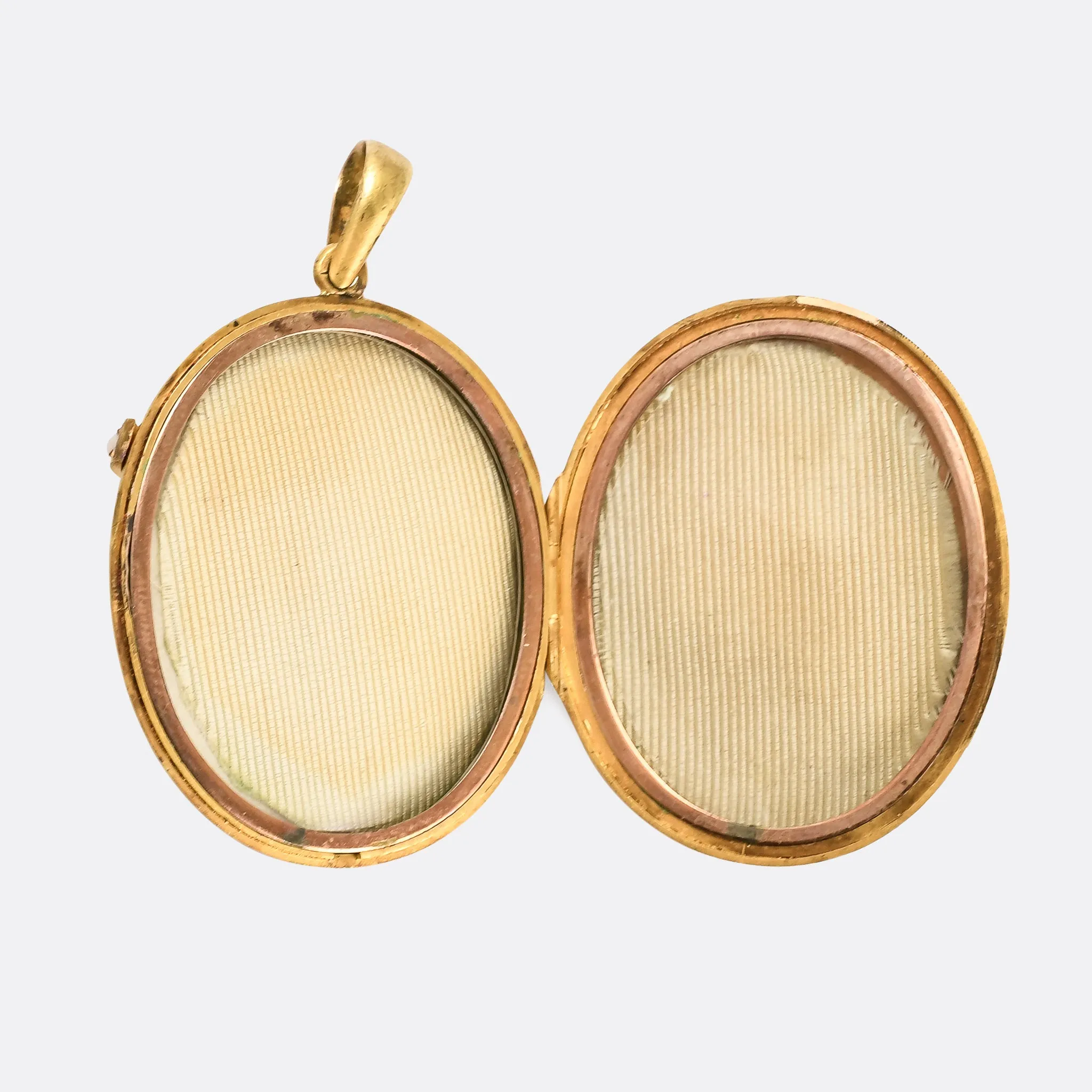 Pearl Laurel Locket 3rd Payment