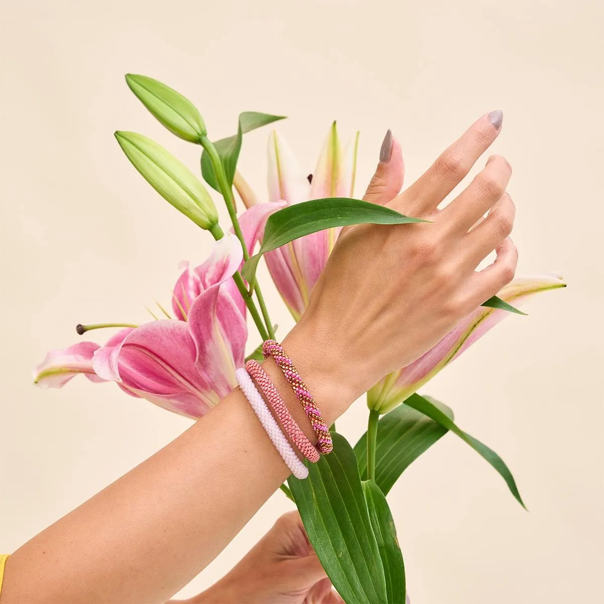 Pink Sunrise | Himalayan Glass Bead Bracelet