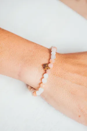 PINKY DESERT DIFFUSER BRACELET